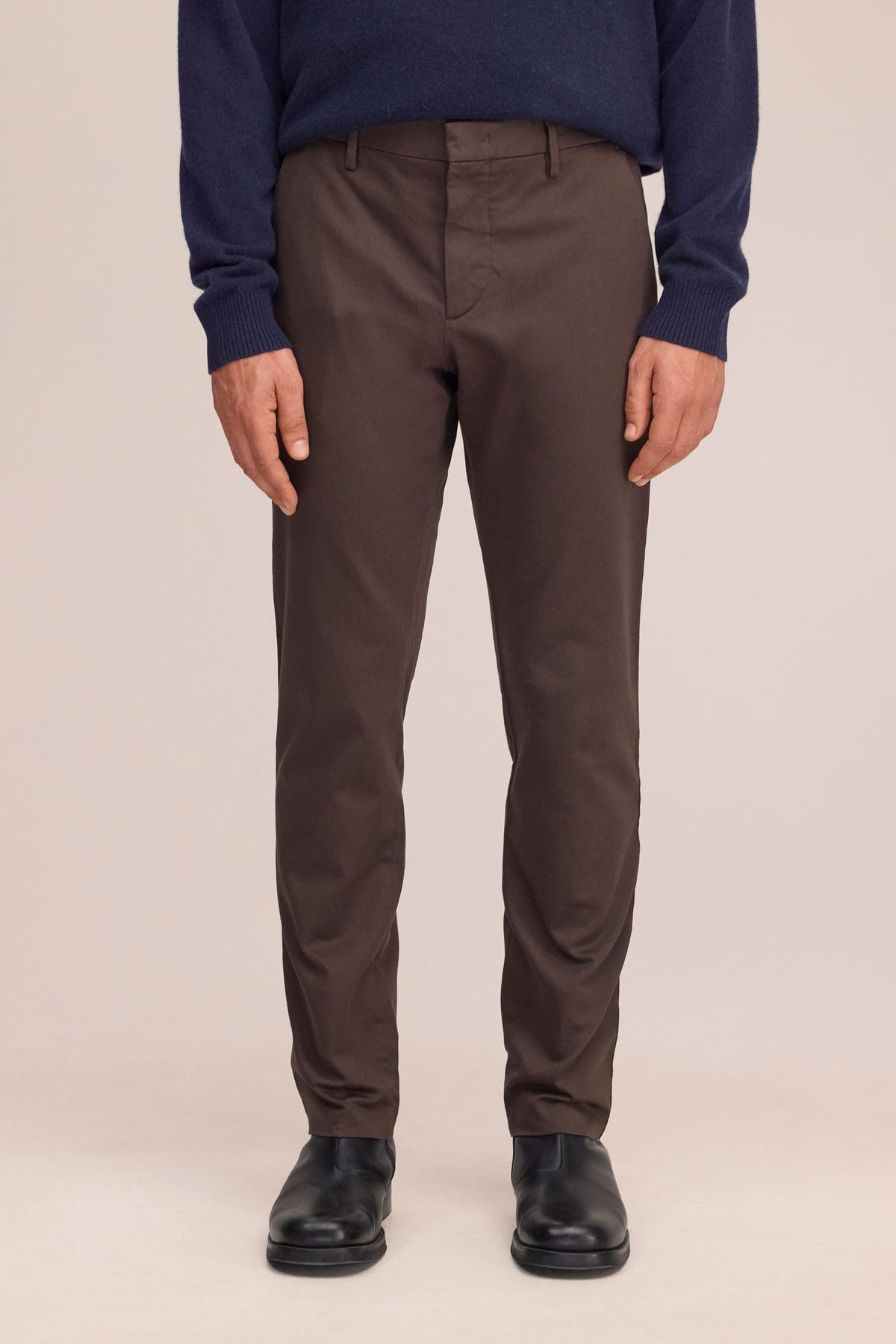 Theo - Classic Tailored Slim Fit Chino - Earthwood