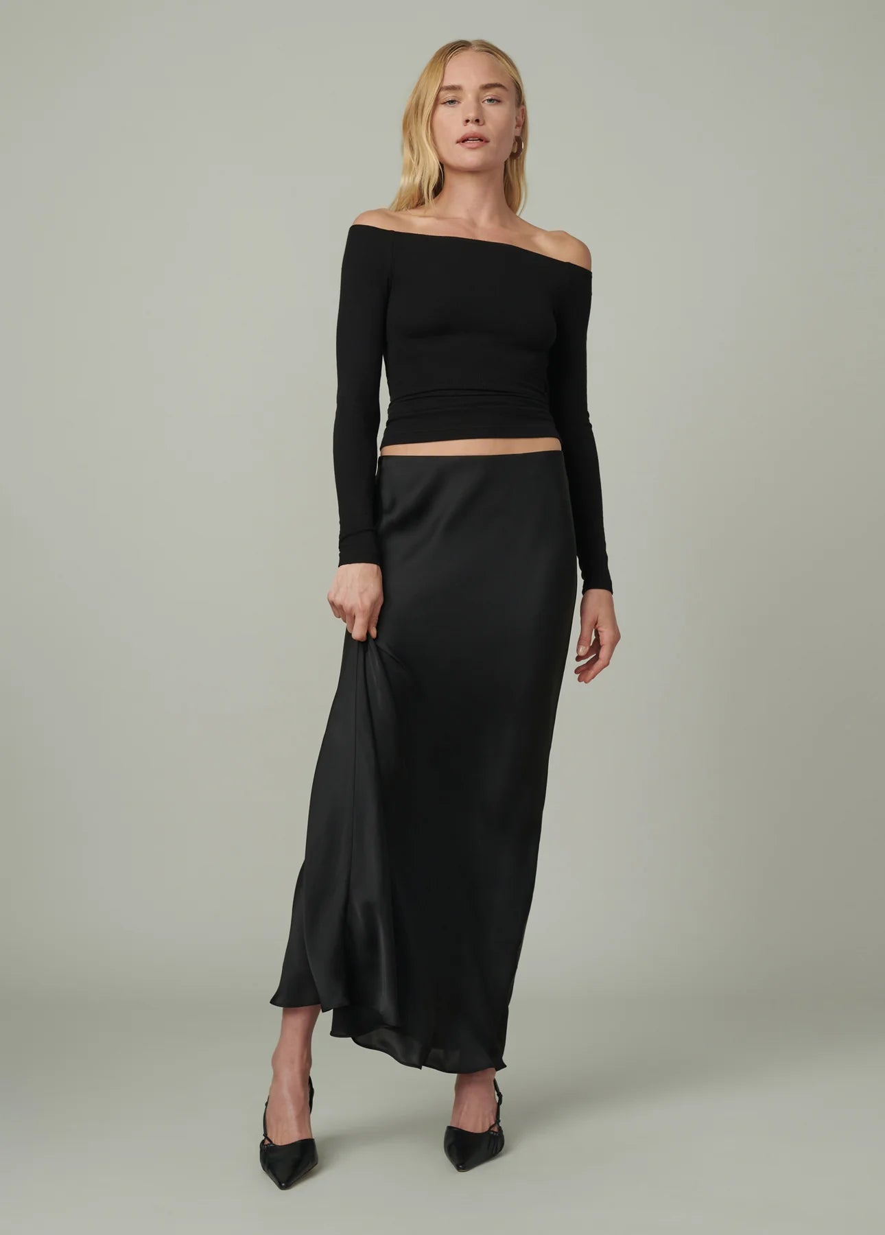 The Devin Off The Shoulder Top - Black