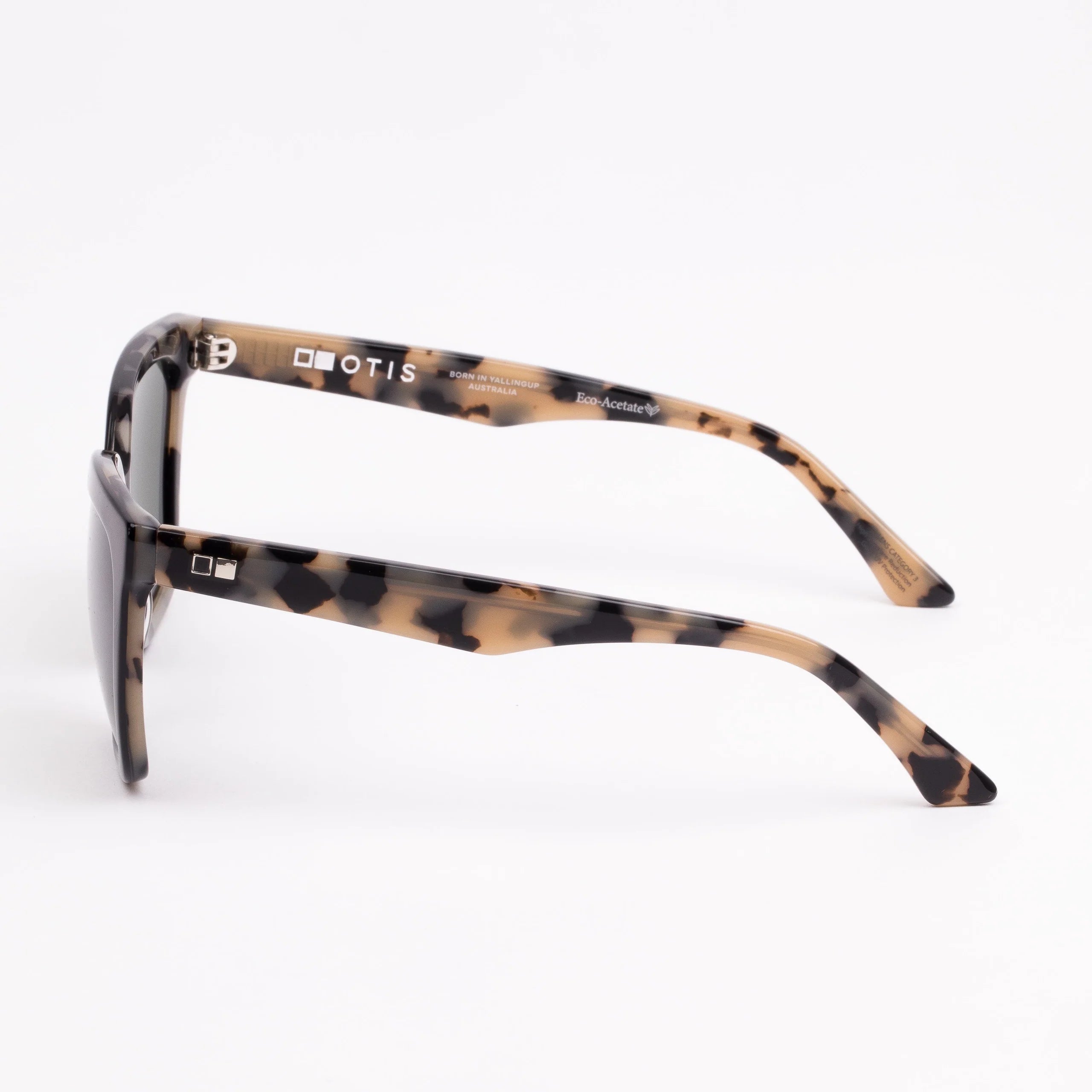 Pursuit - Eco Havana Liquorice / Grey Polar