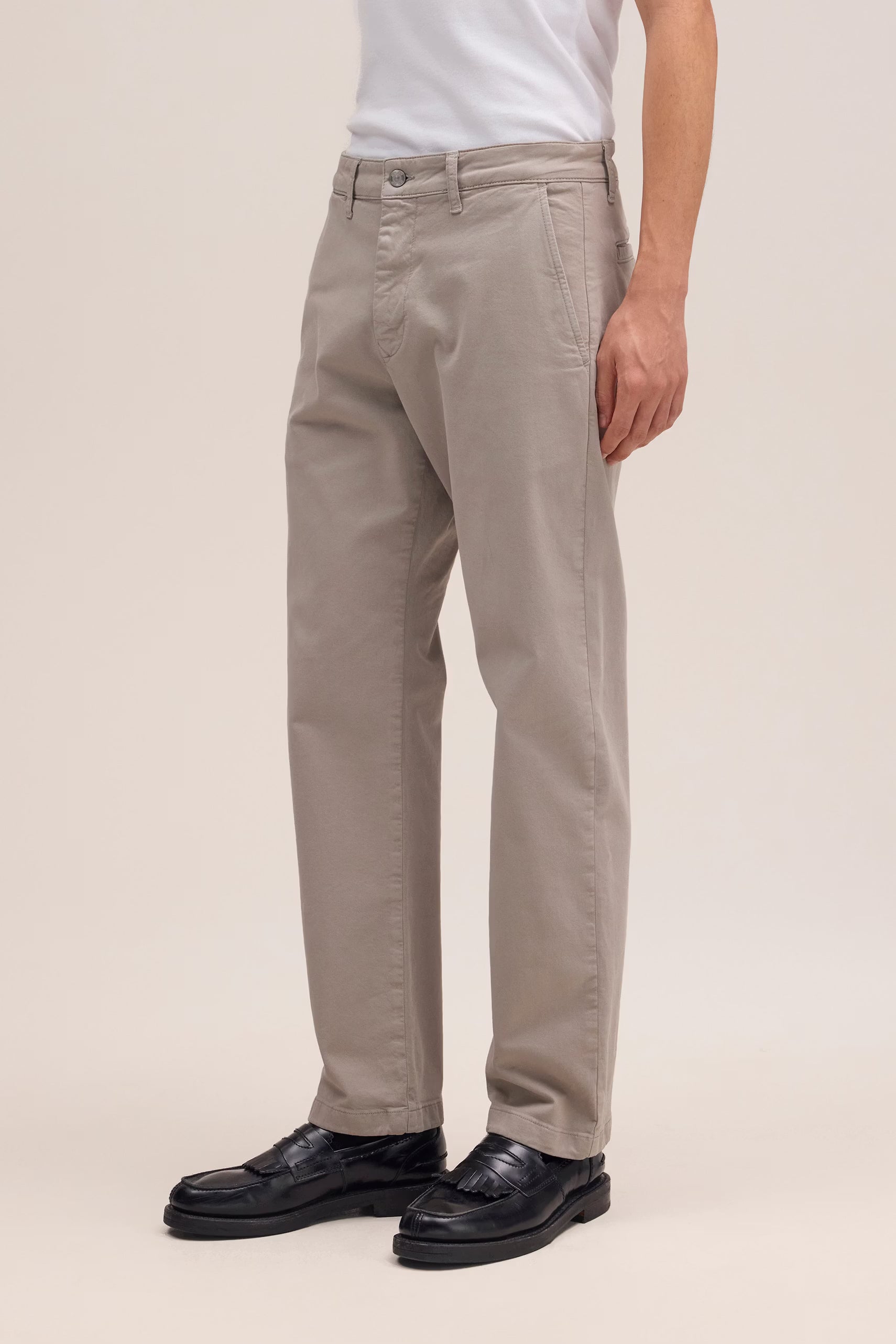 Aden Straight Leg Regular Fit Chino - Grey