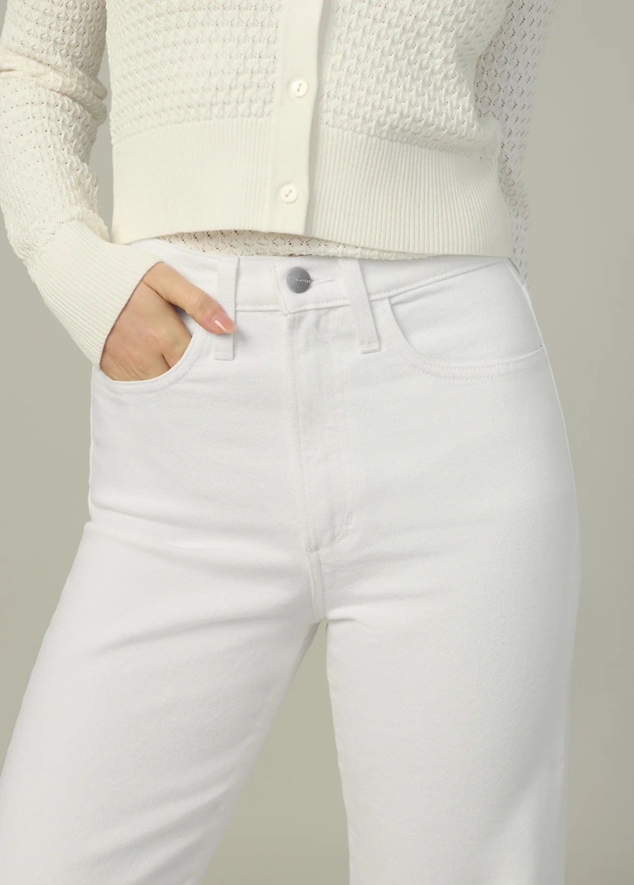 The Margot Crop - High Rise Straight - White