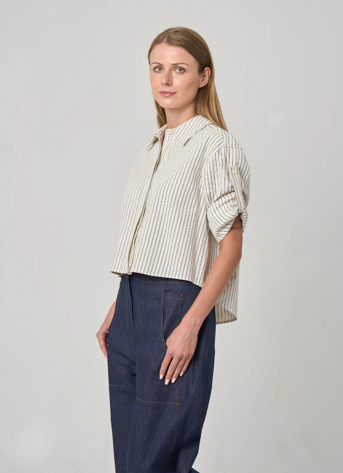 Alex Roll-Tab Sleeve Stripe Shirt - Seersucker Stripe Brown/White