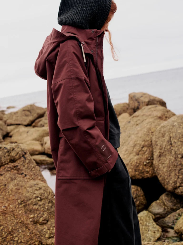 Women's Amy Powney + Finisterre Longline Waterproof Jacket - Cherrywood
