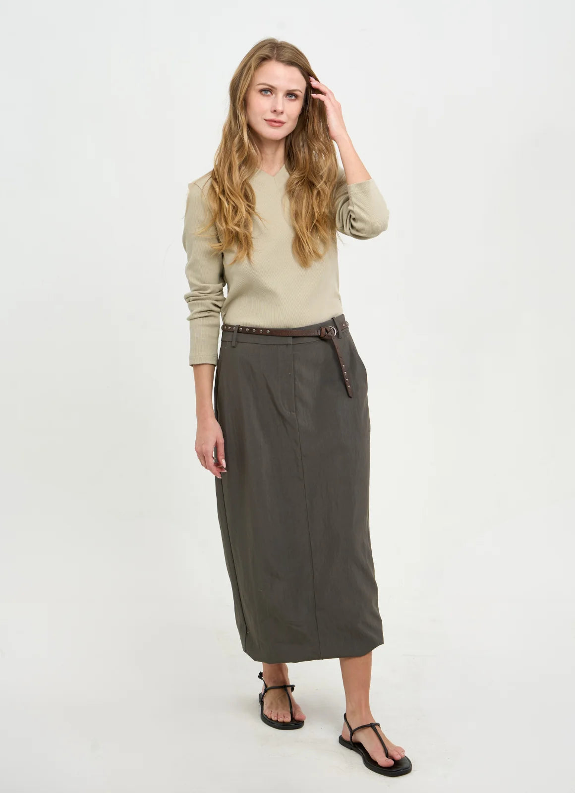 Bailey V-Neck Rib Tee - Sage Green