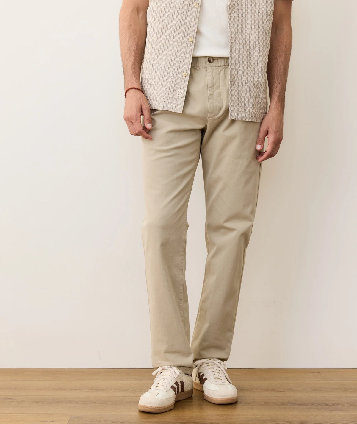 The Saturday Twill Chino - Slim Straight - Light Khaki