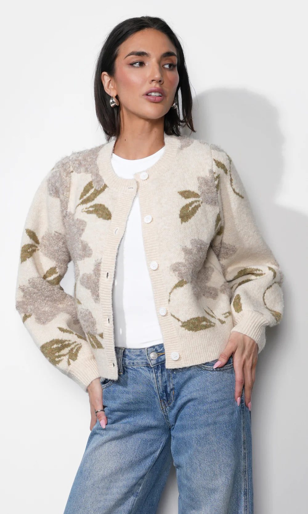 Skylar Cozy Floral Cardigan - Ivory