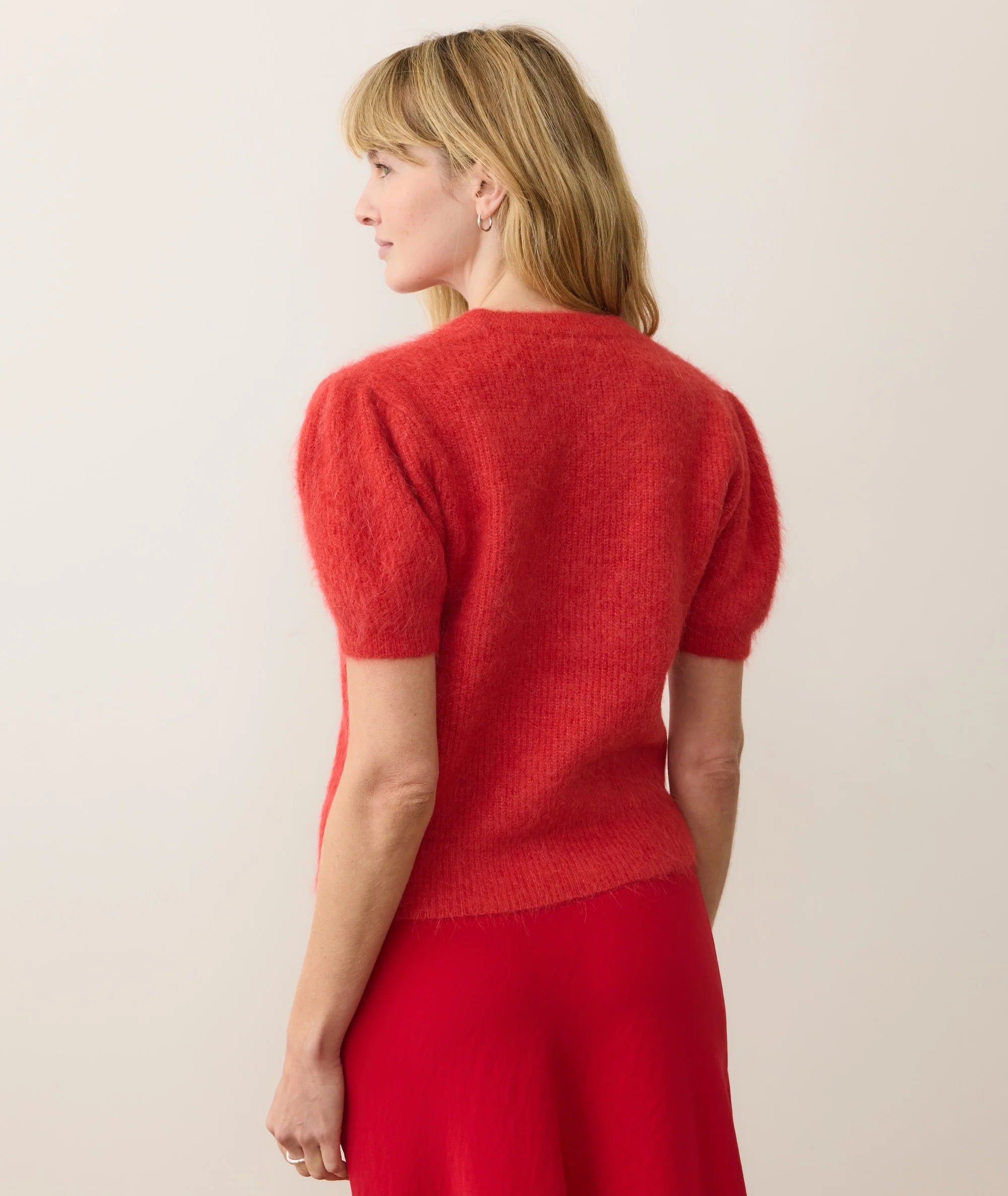 Suri Alpaca Puff Sleeve Sweater - Cherry Red