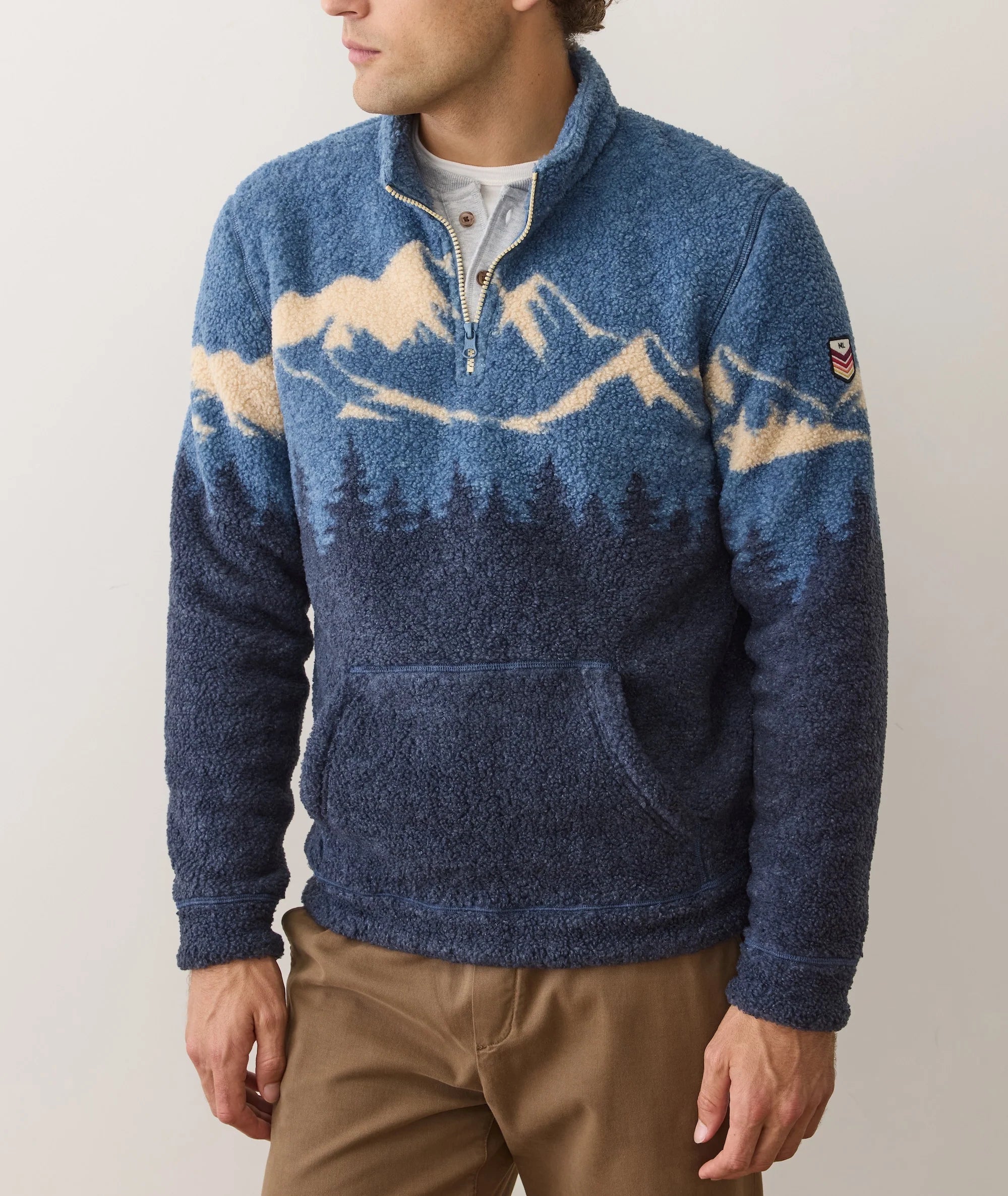Sierra Sherpa Pullover - Blue Mountain Scene