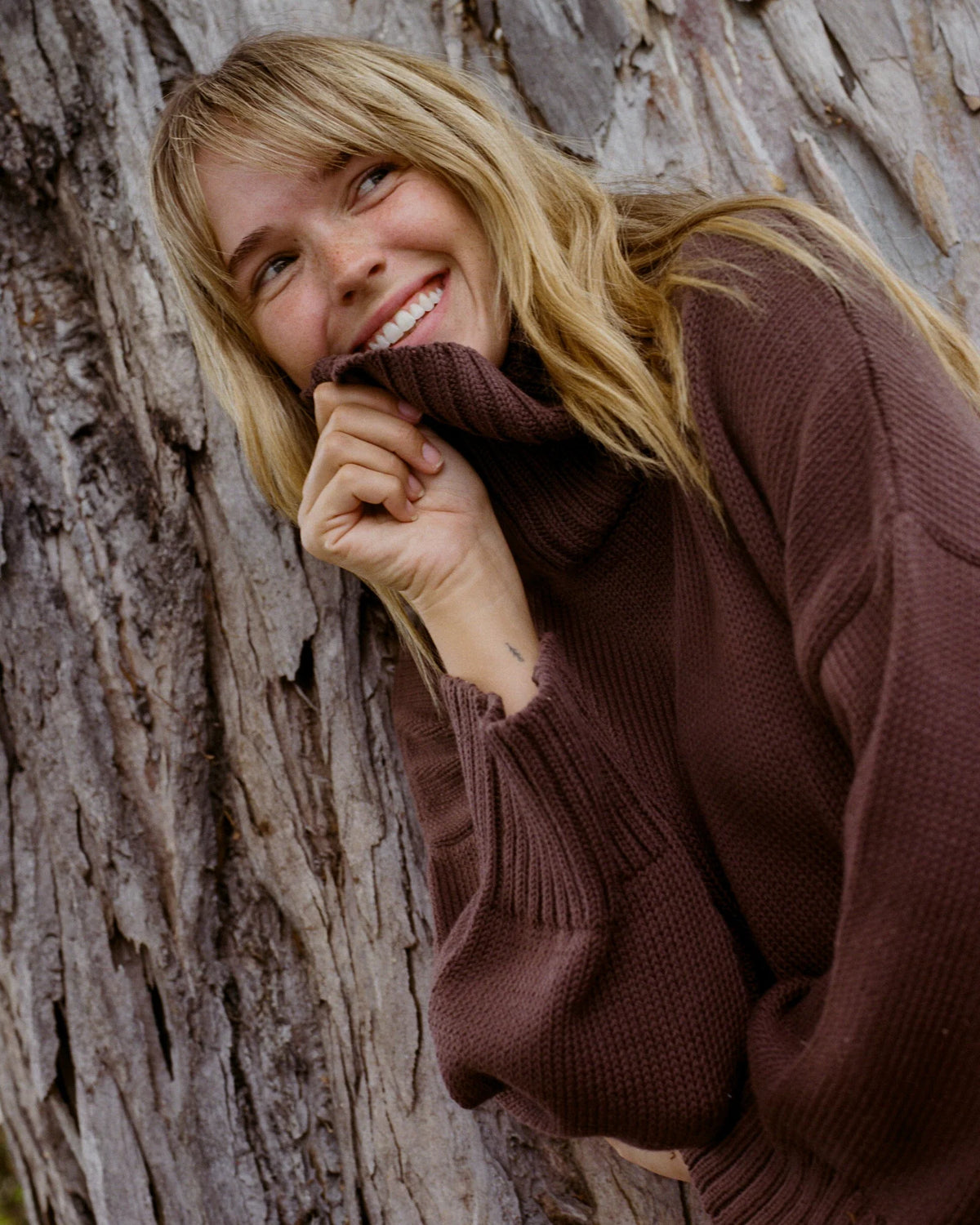 Lennon Turtleneck - Chocolate