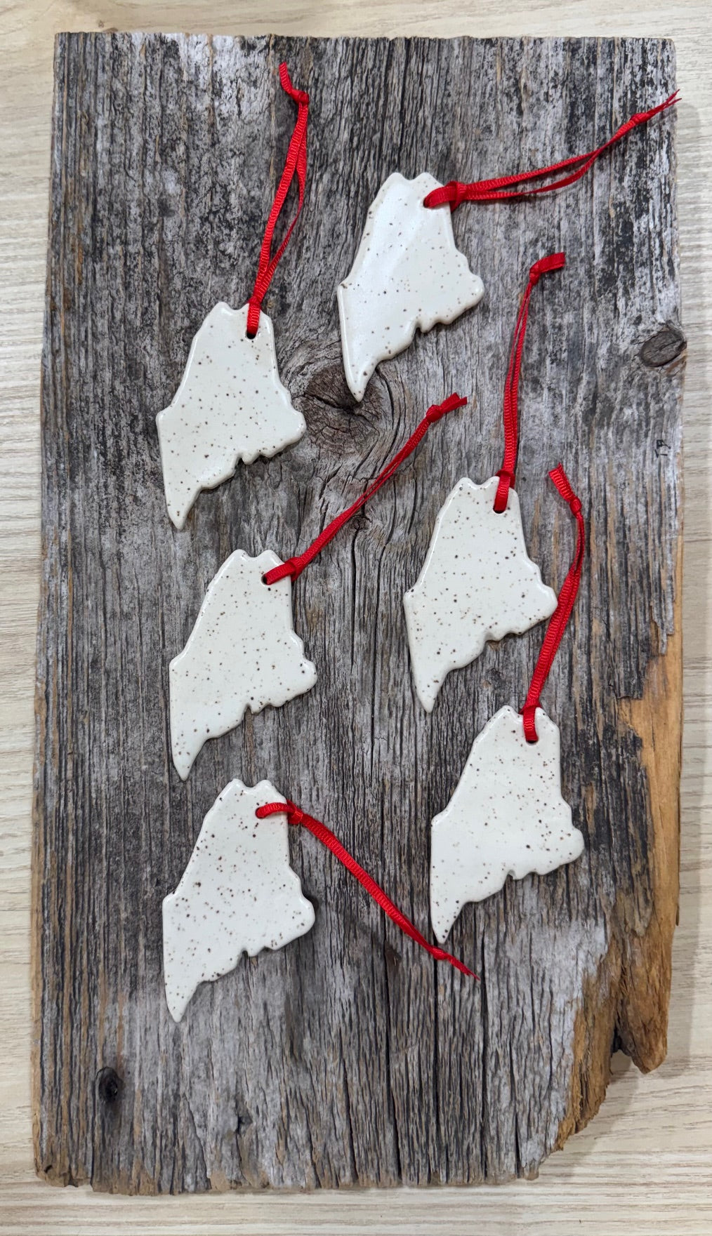 Handmade "Maine" Ornament Winter25