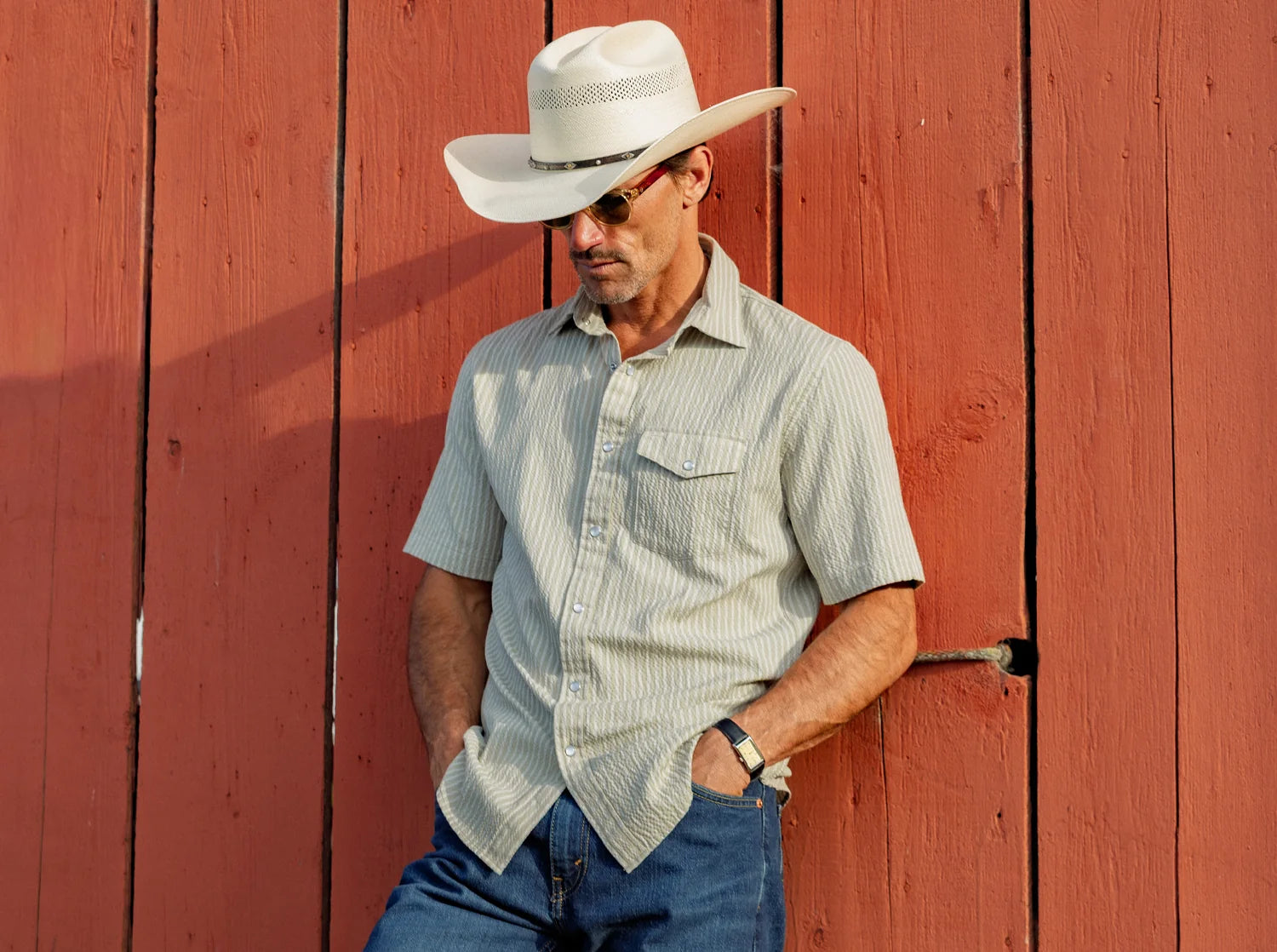 Short Sleeve Performance Pearl Snap - Stone Seersucker