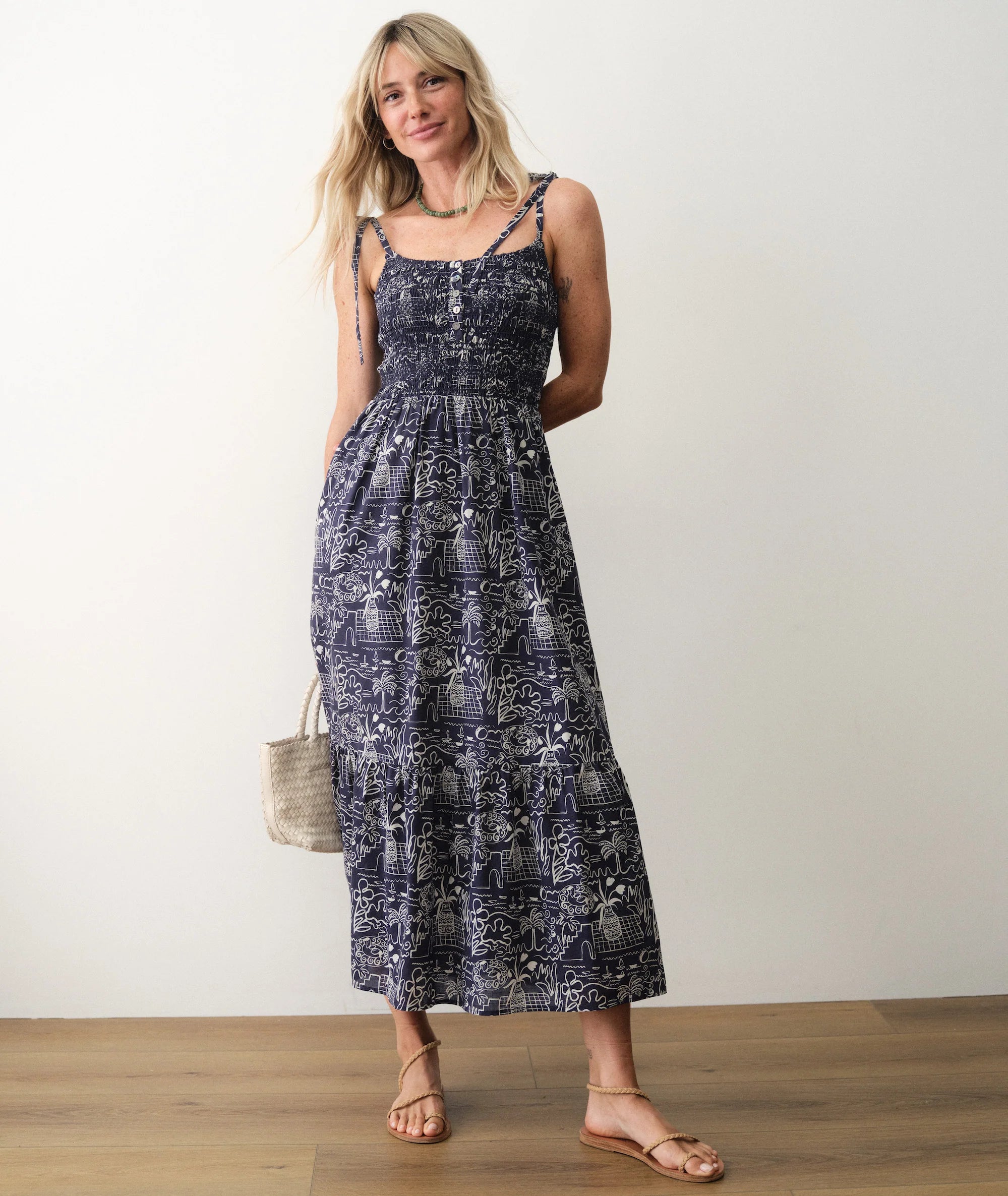 Carmen Smocked Dress - Flores Print