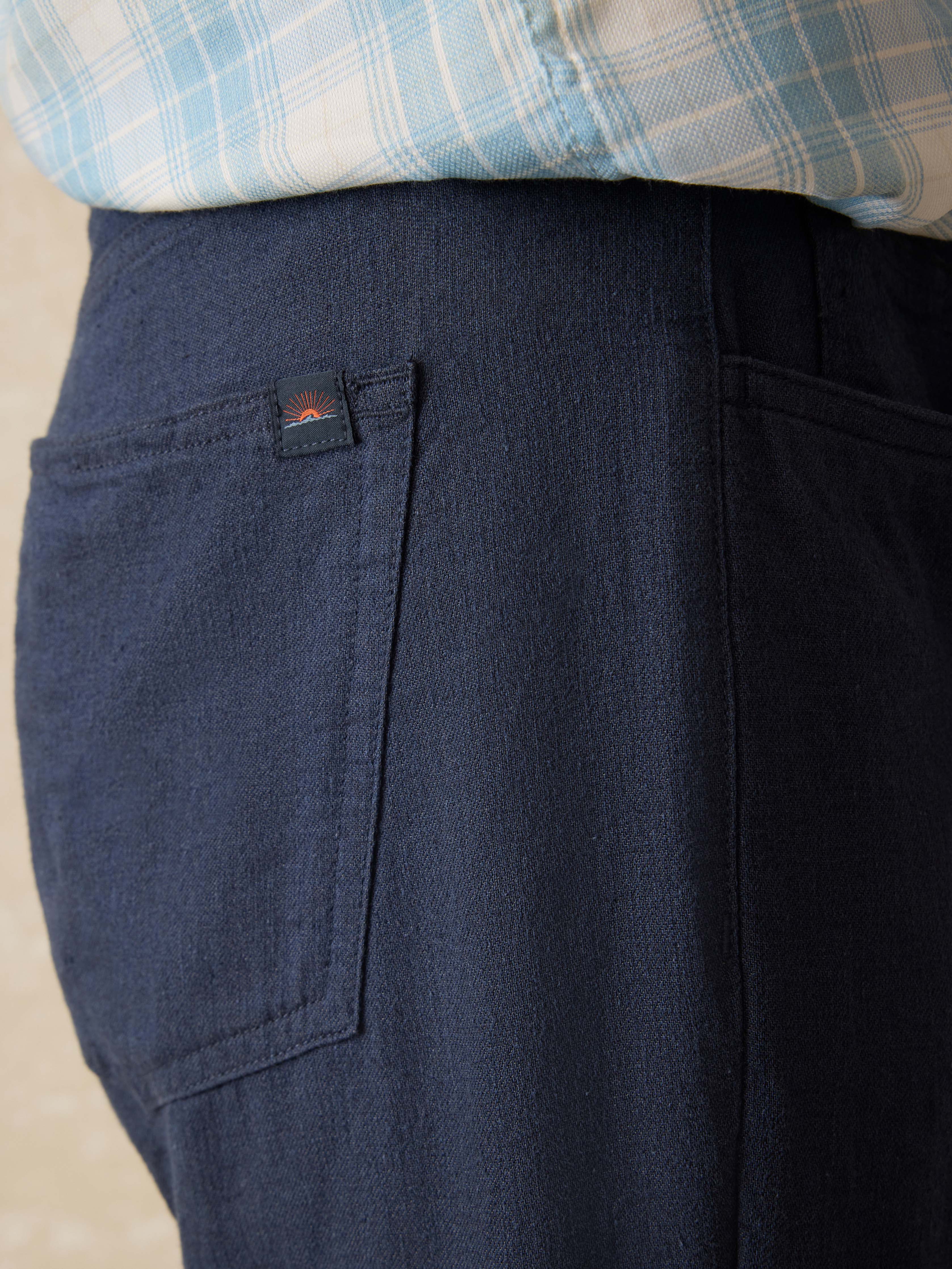 Movement™ Linen 5-Pocket Pant