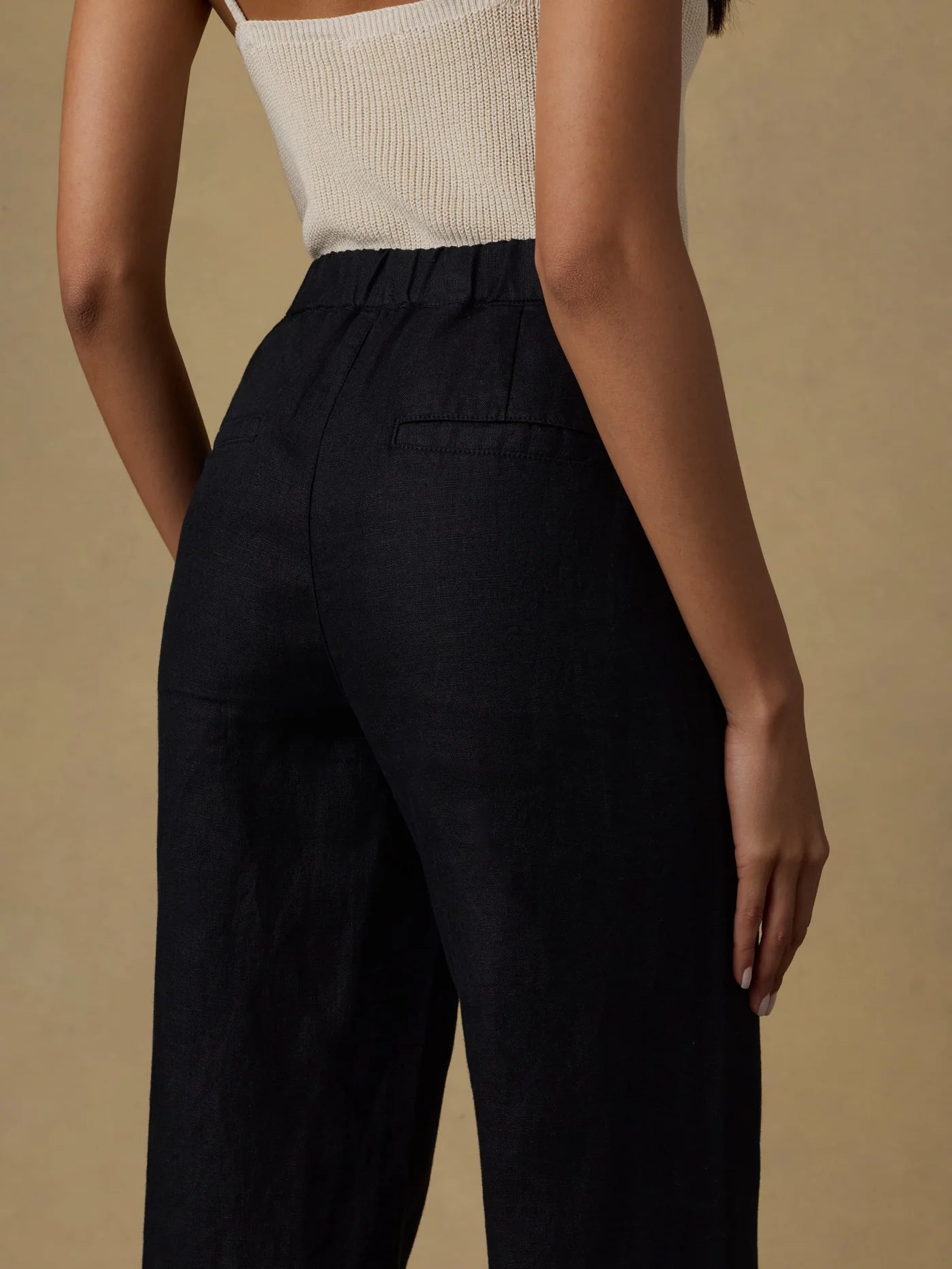 Sun Strider Linen Pants - Black