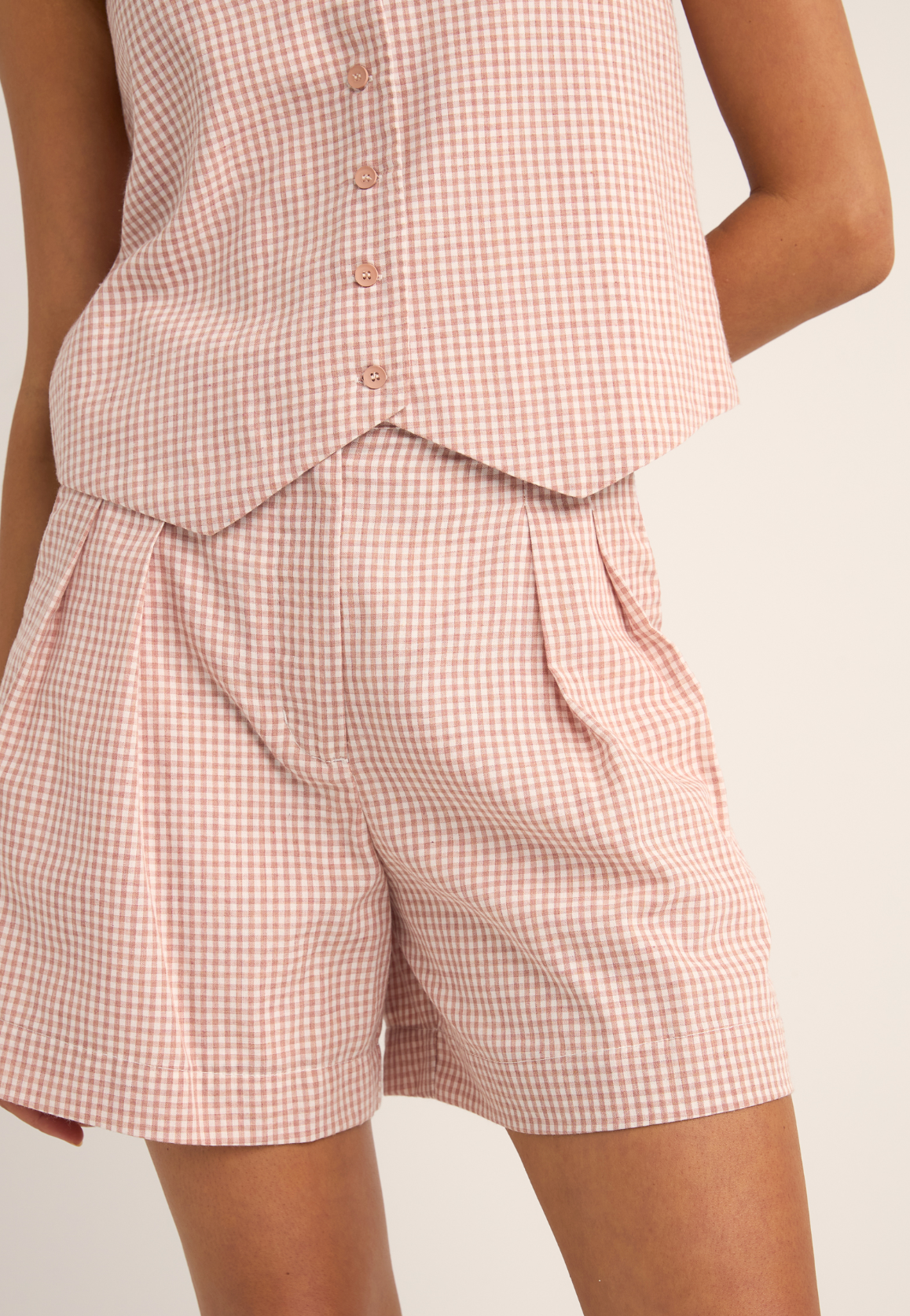 Lola Check Short