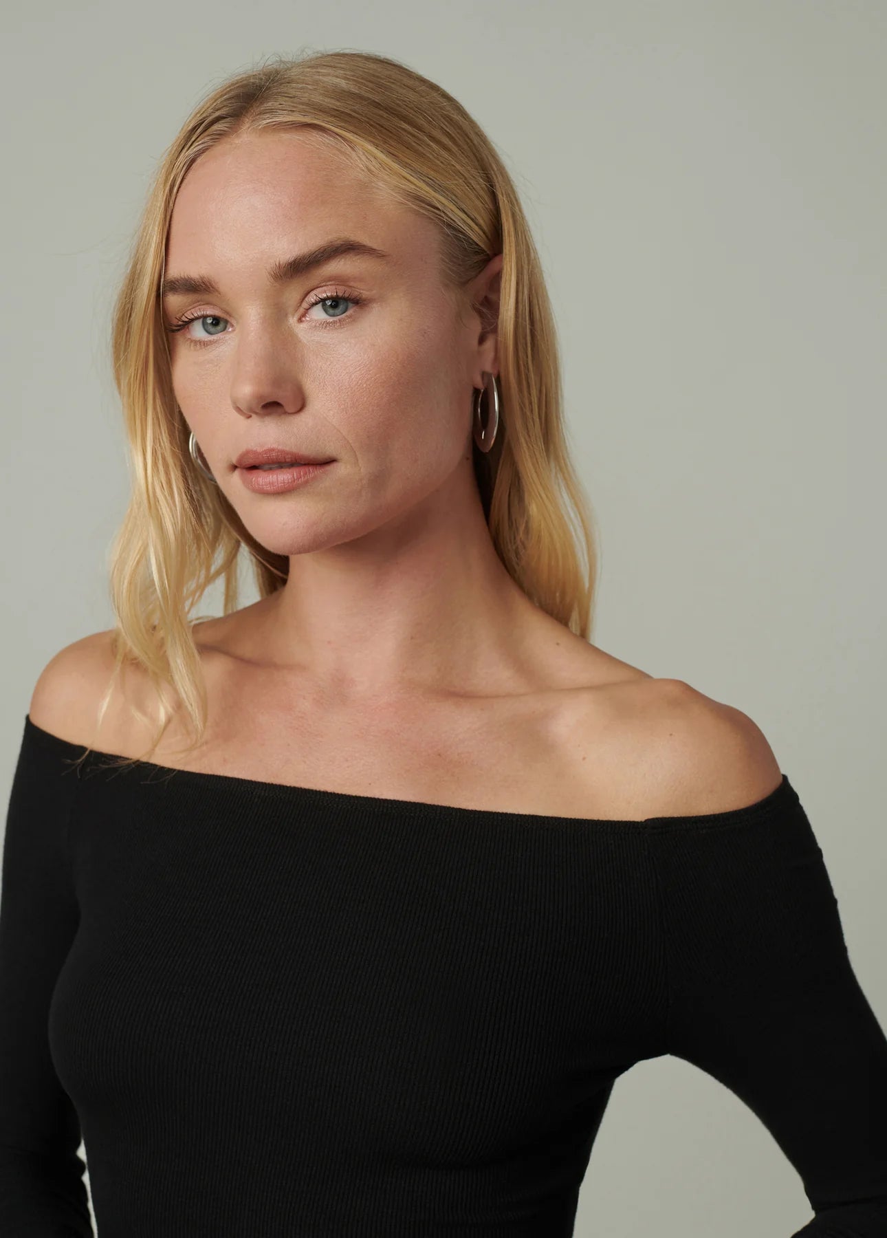 The Devin Off The Shoulder Top - Black