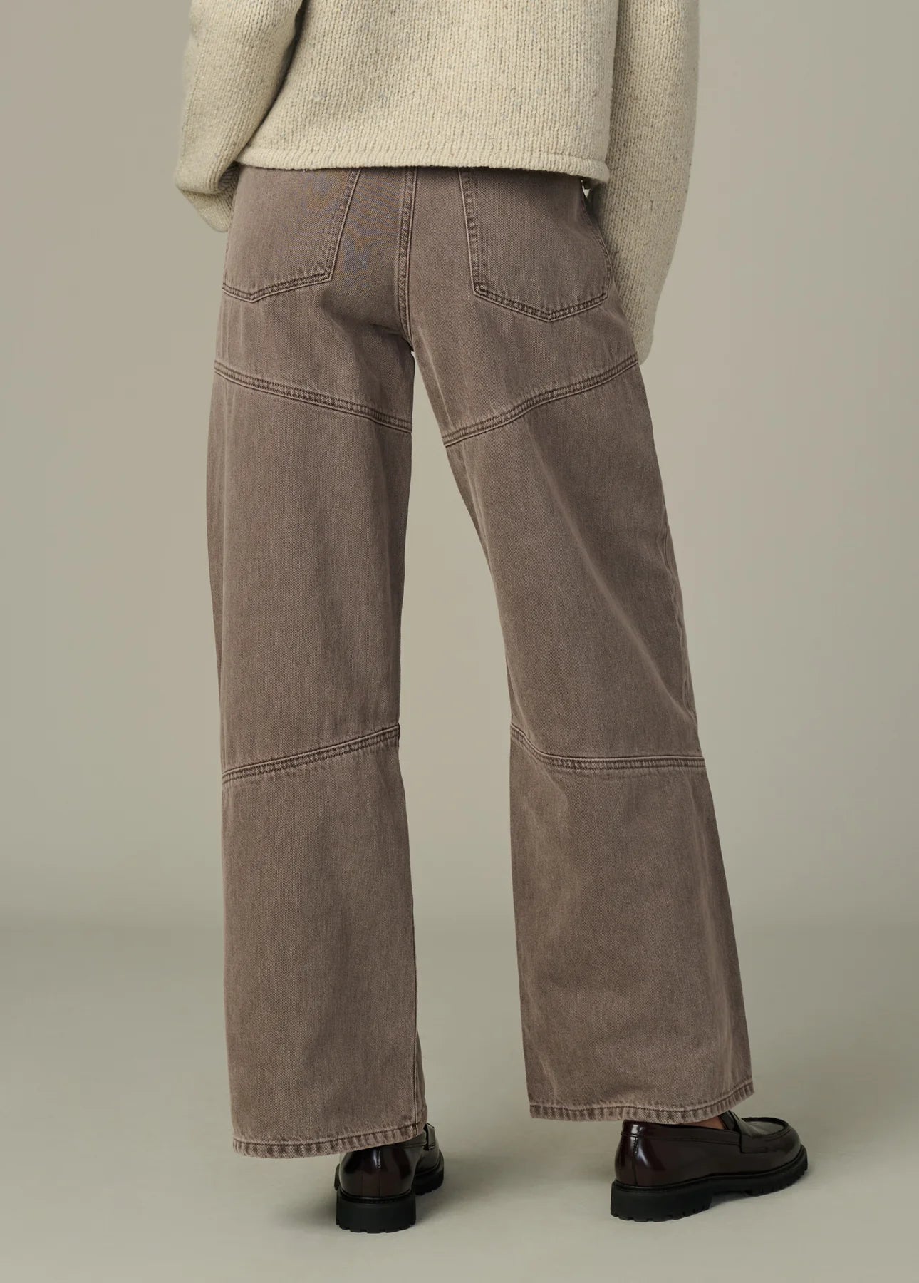 The Harlowe Seamed Jeans - Tiramisu