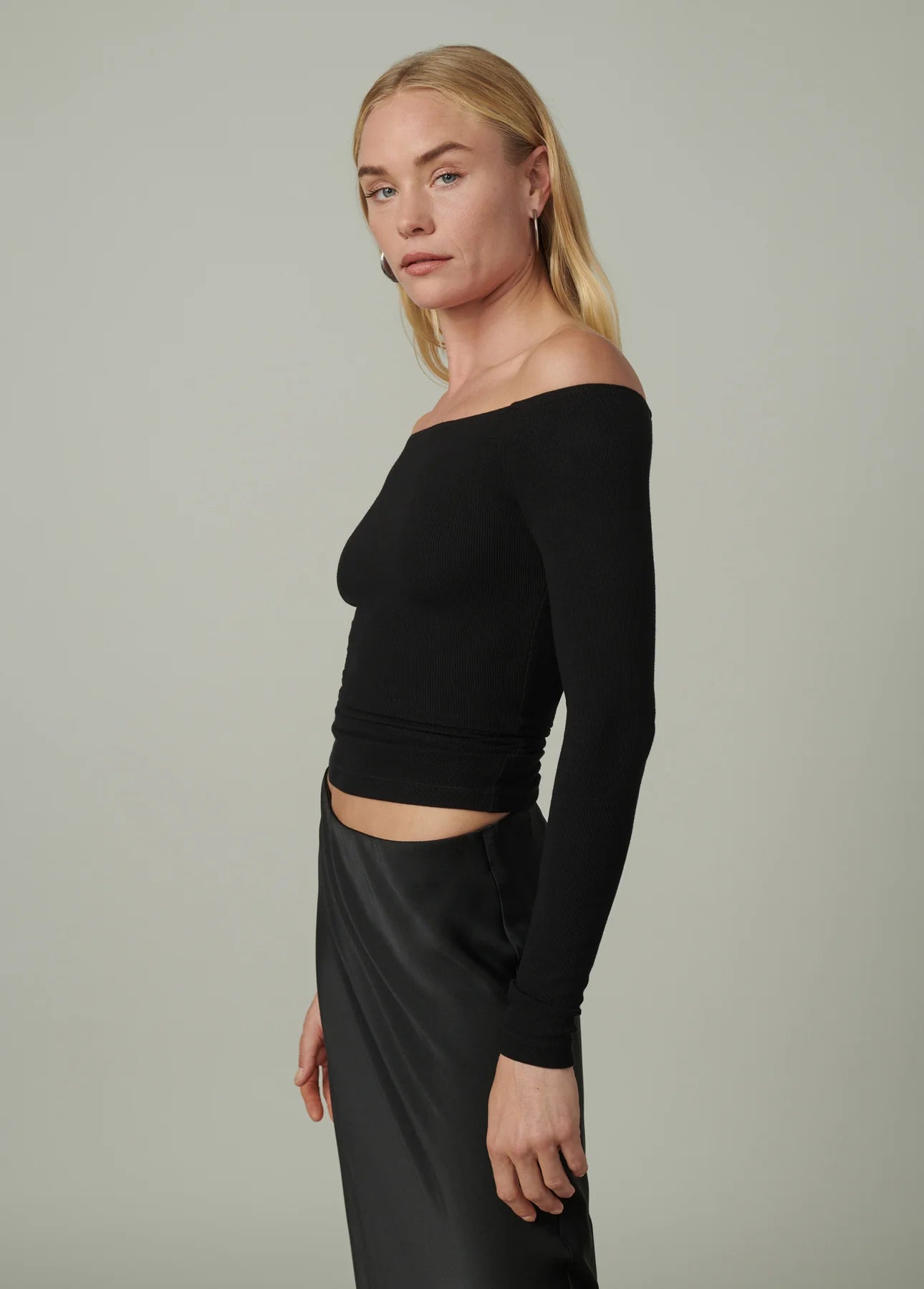 The Devin Off The Shoulder Top - Black