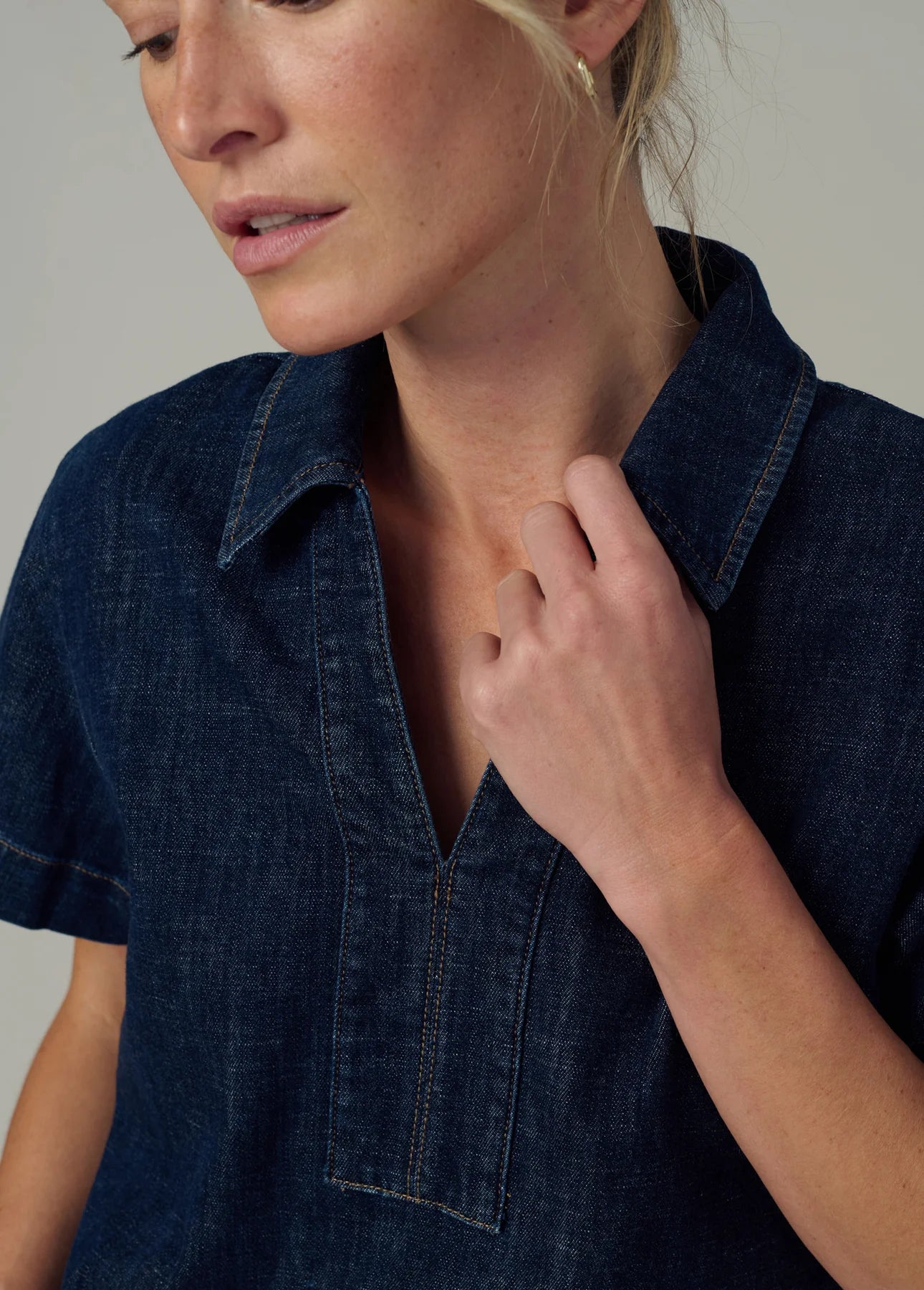 THE LILLIAN DENIM POPOVER SHIRT
