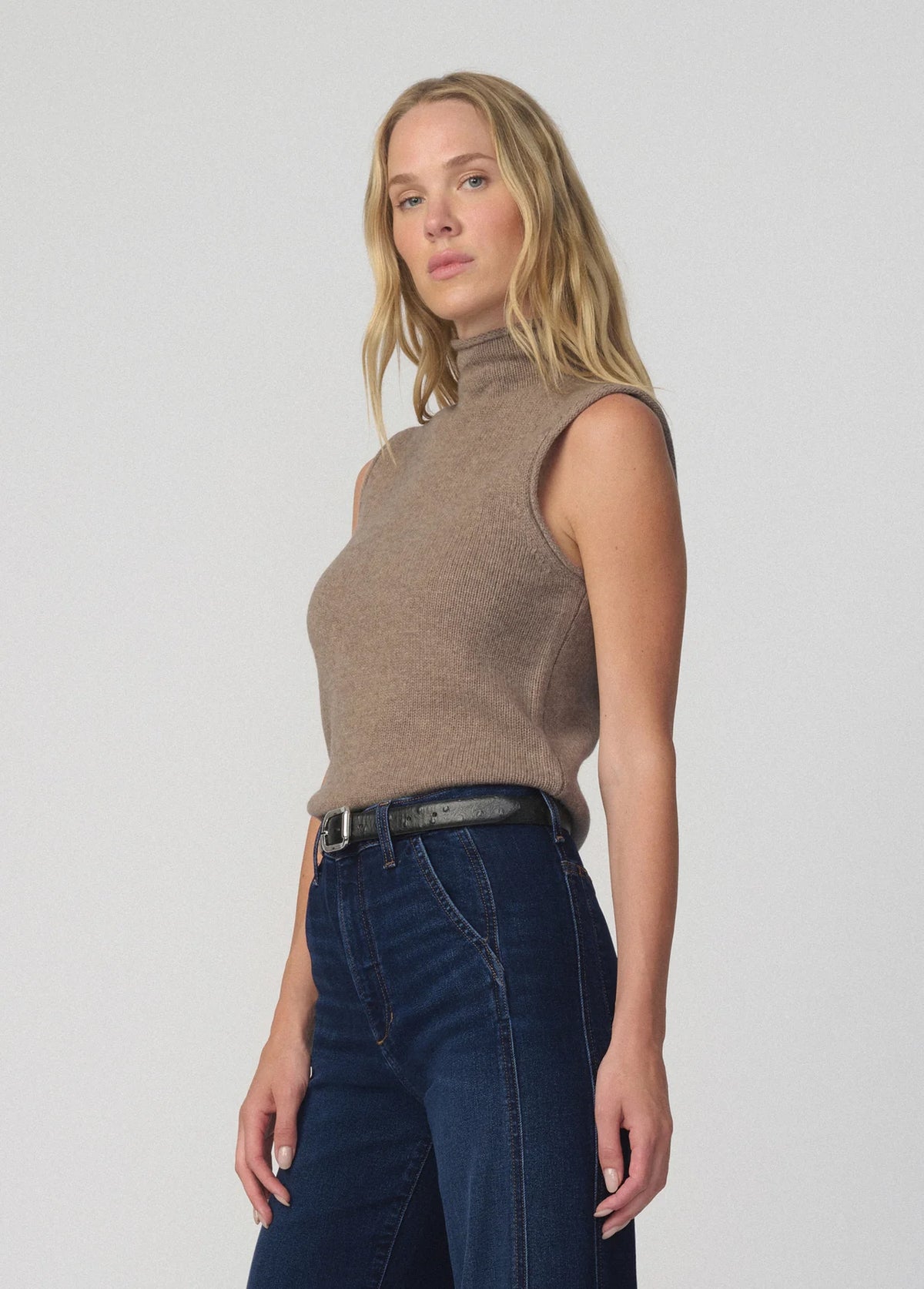 The Stevie Sleeveless Roll Neck Sweater - Mink