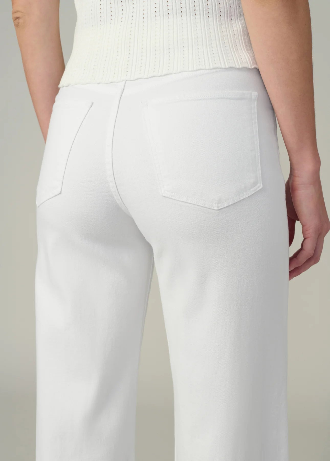 The Mia Petite - White