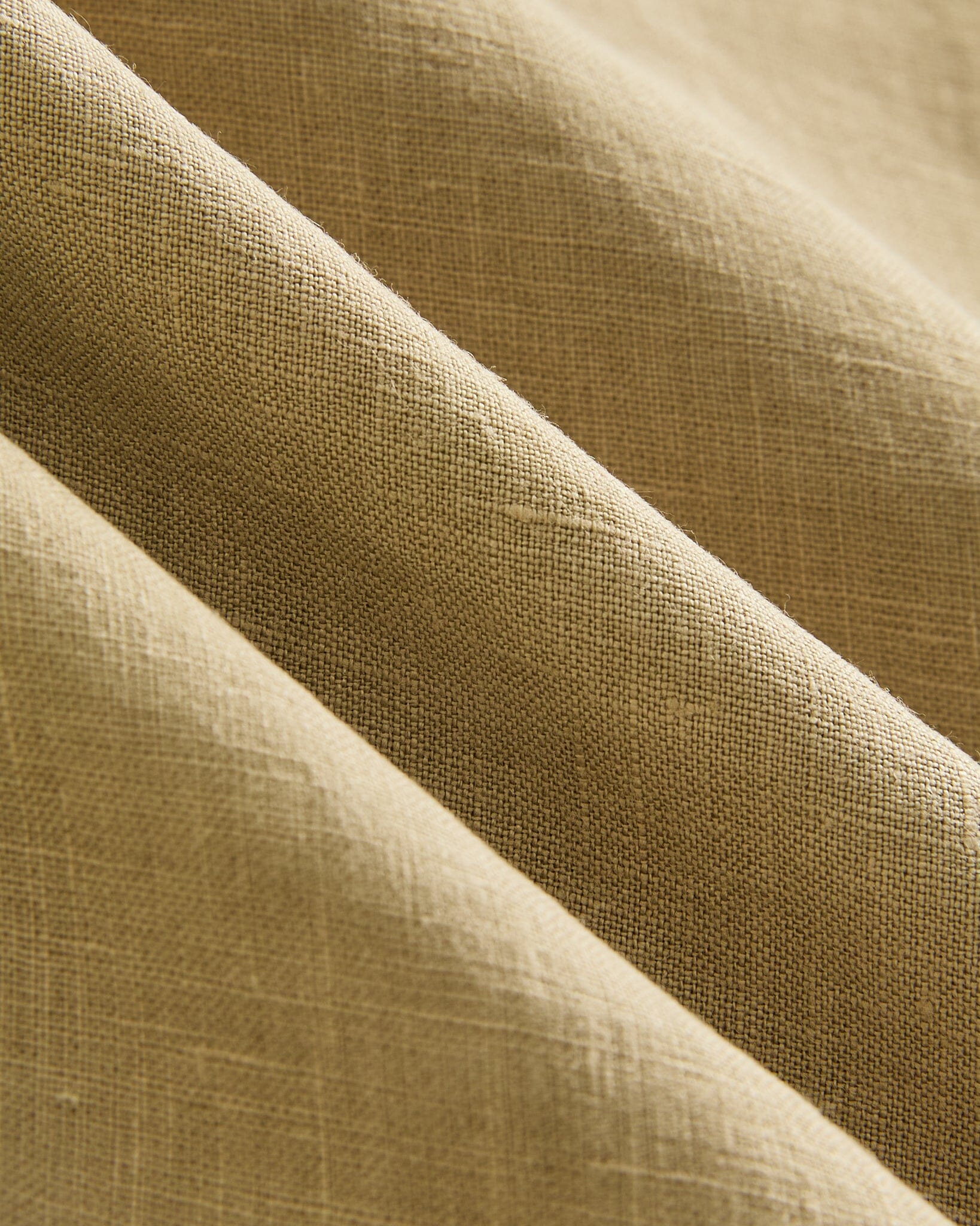 Hudson Shirt in Garment Dyed Linen - Army