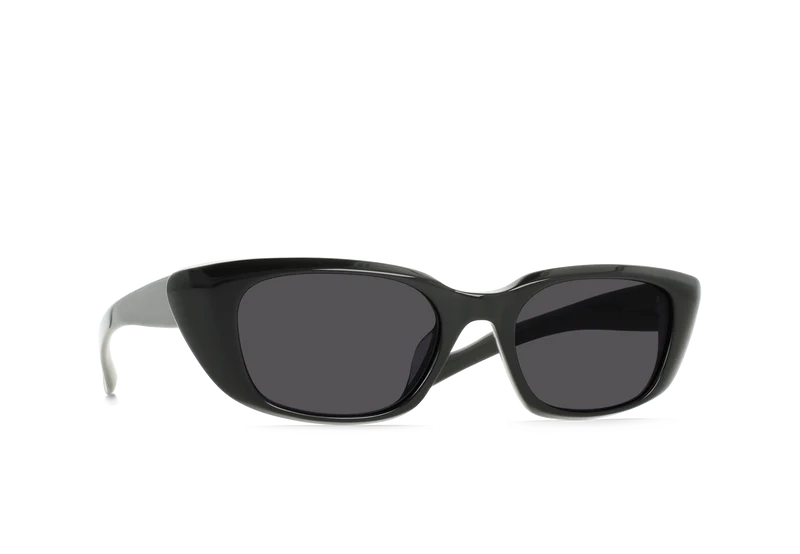 Iwa - Recycled Black / Smoke Polarized