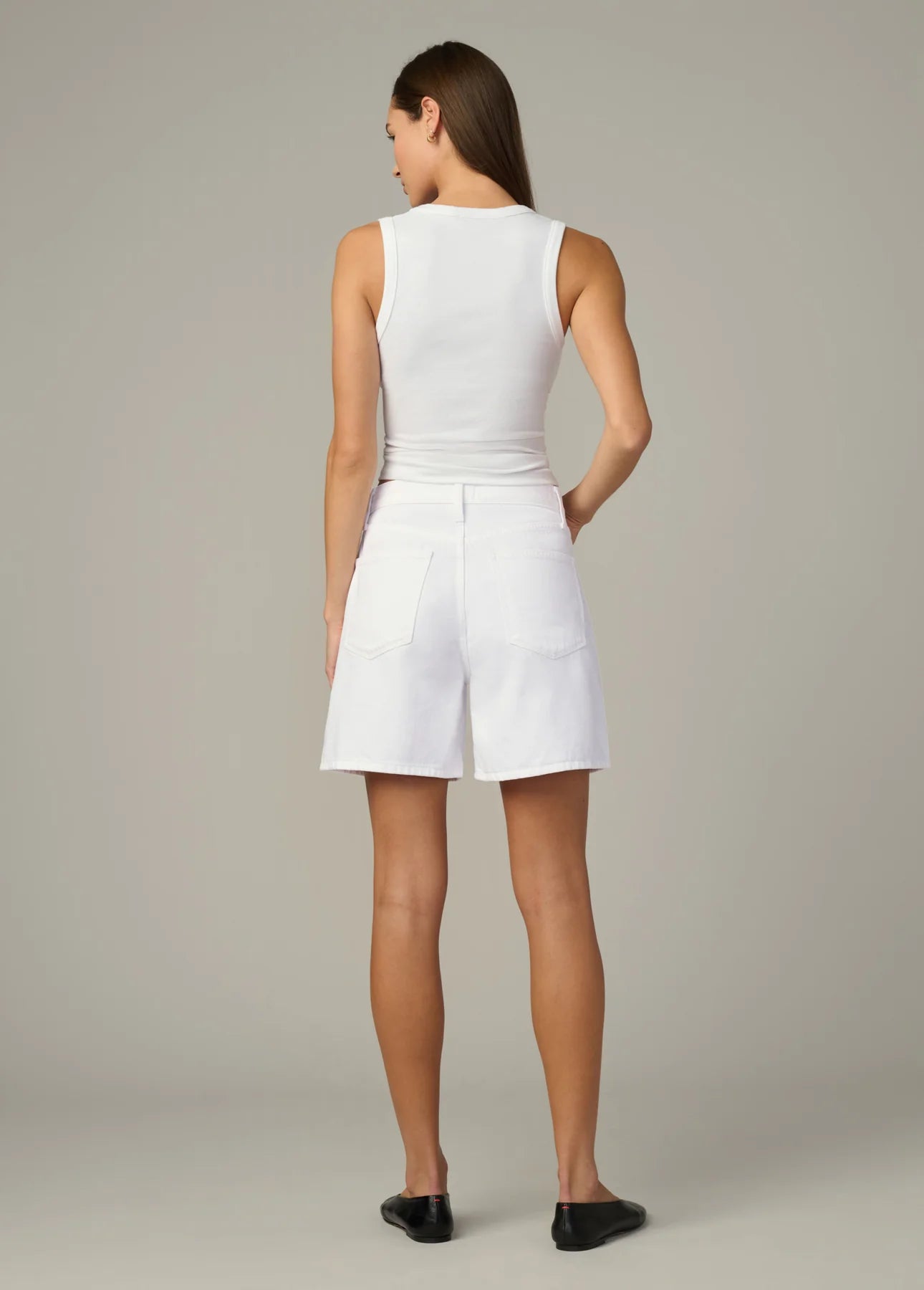 The Harlowe Short - White