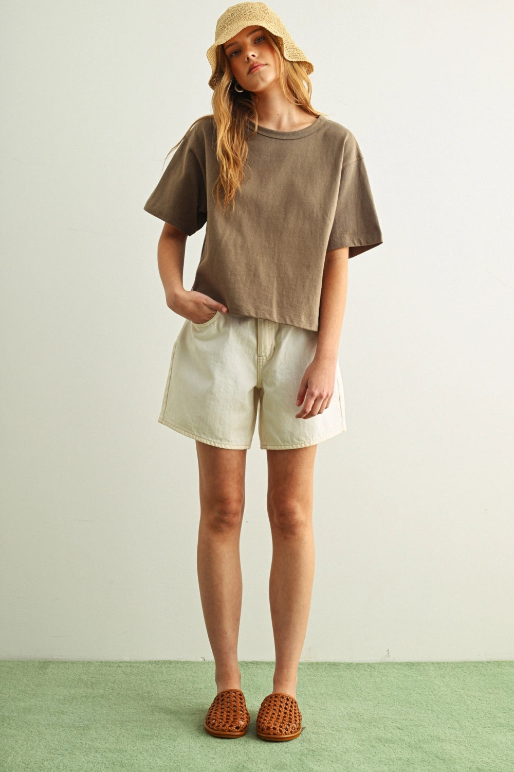 Boxy Linen Tee - Olive