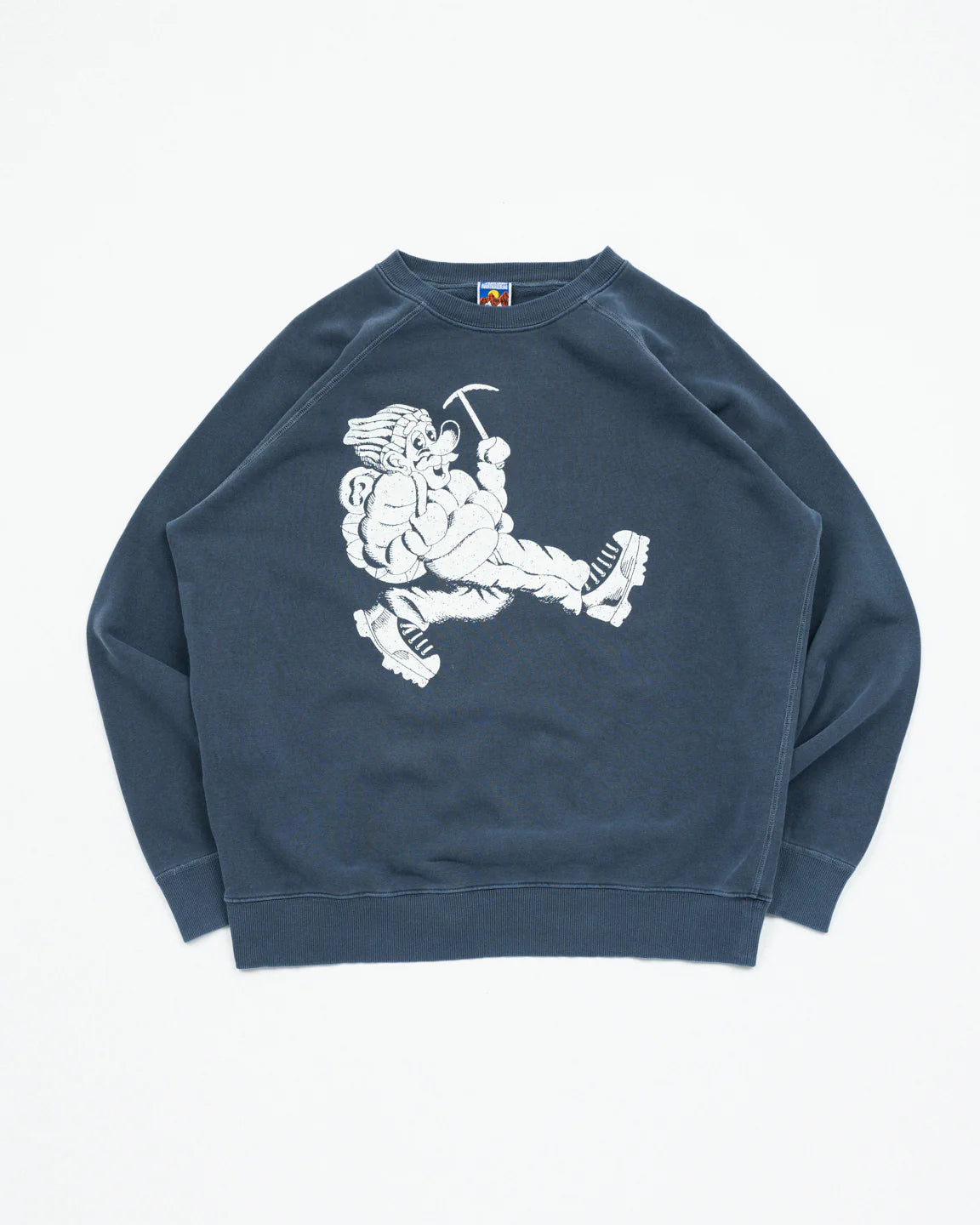 Wayne Raglan Sleeve Sweatshirt