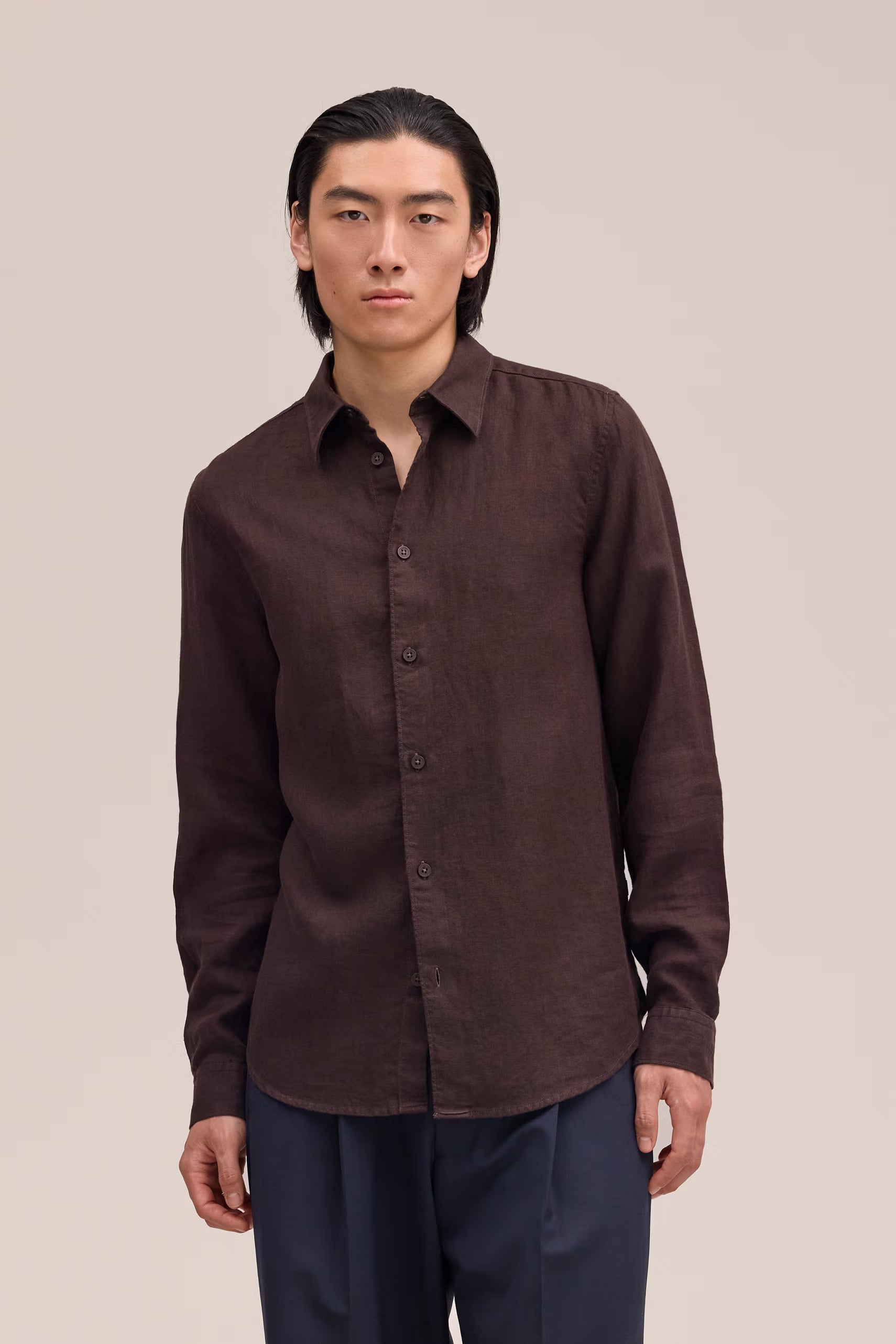 Enzo Classic Collar Linen Shirt - Deep Truffle
