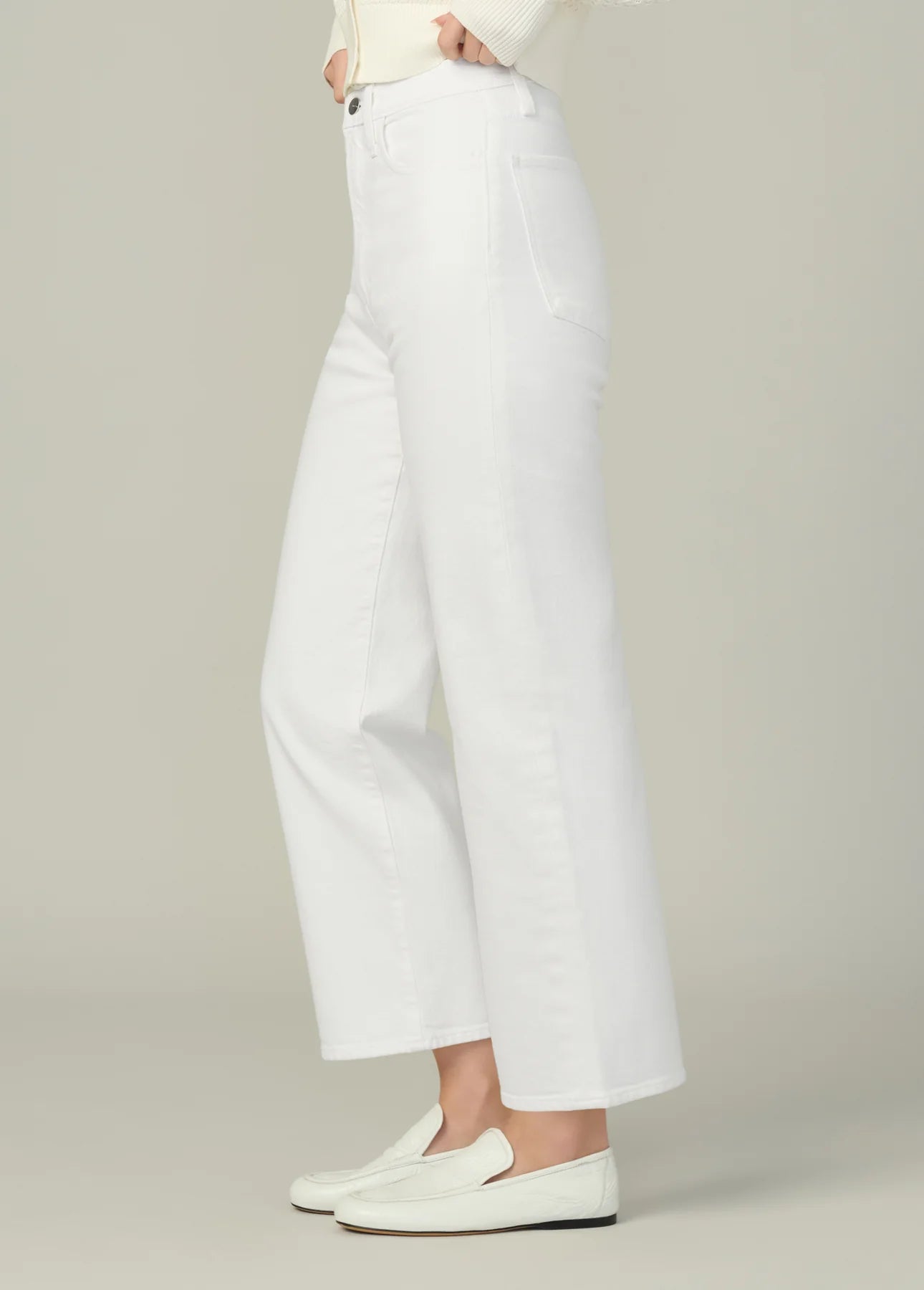The Margot Crop - High Rise Straight - White