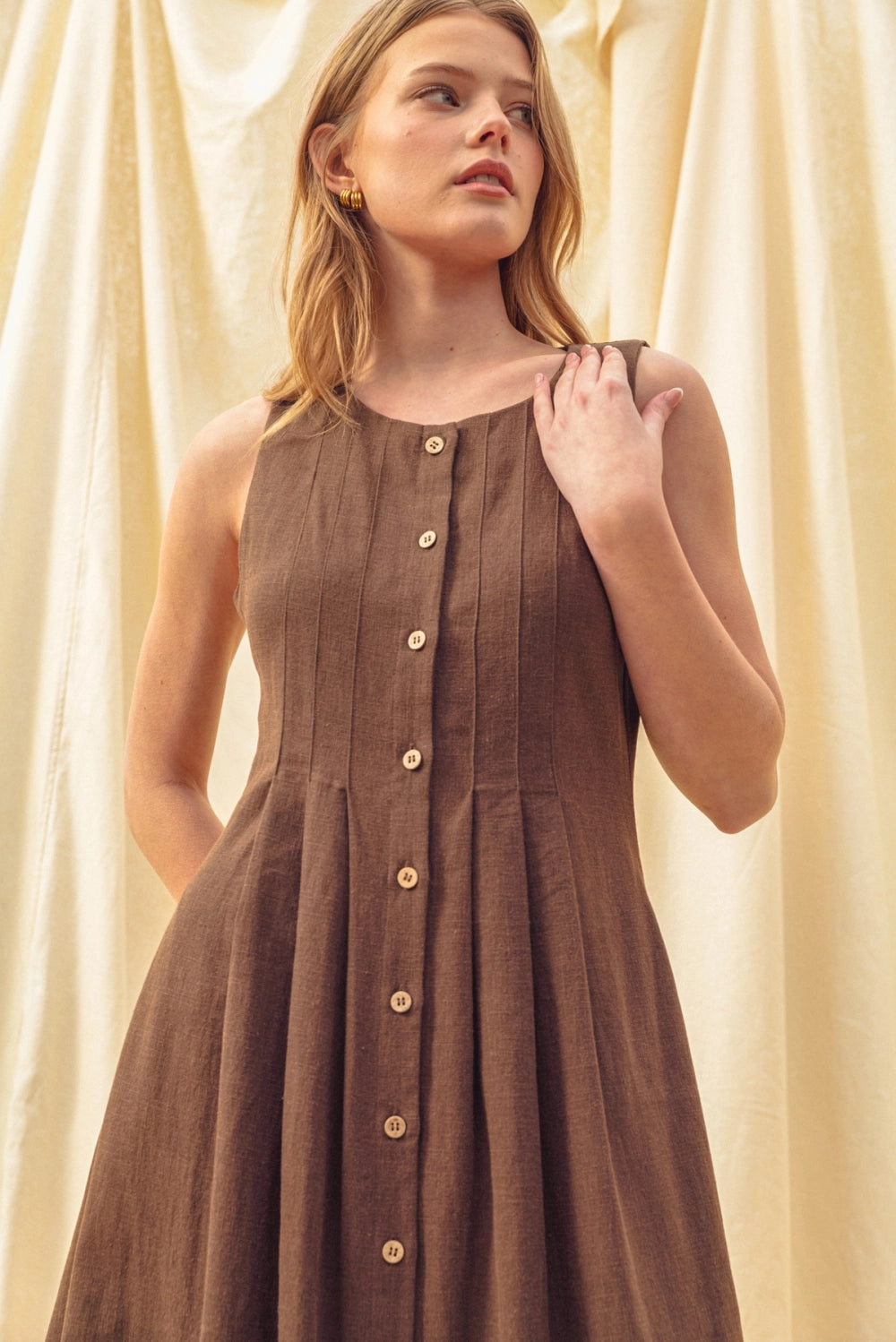 Pleated Button-Front Linen Maxi Dress - Brown