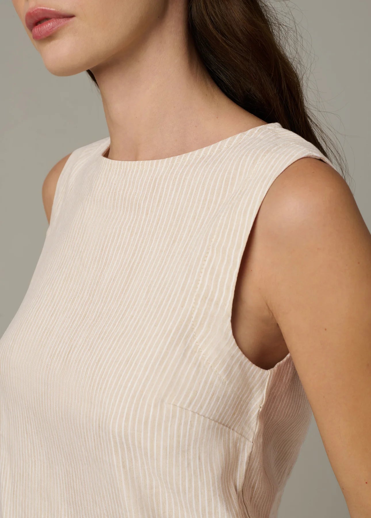 The Boat Neck Shell - Micro Stripe