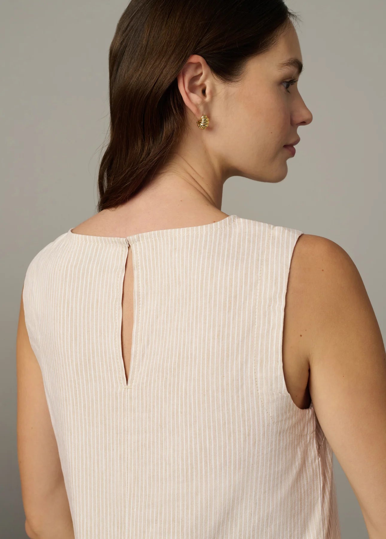 The Boat Neck Shell - Micro Stripe