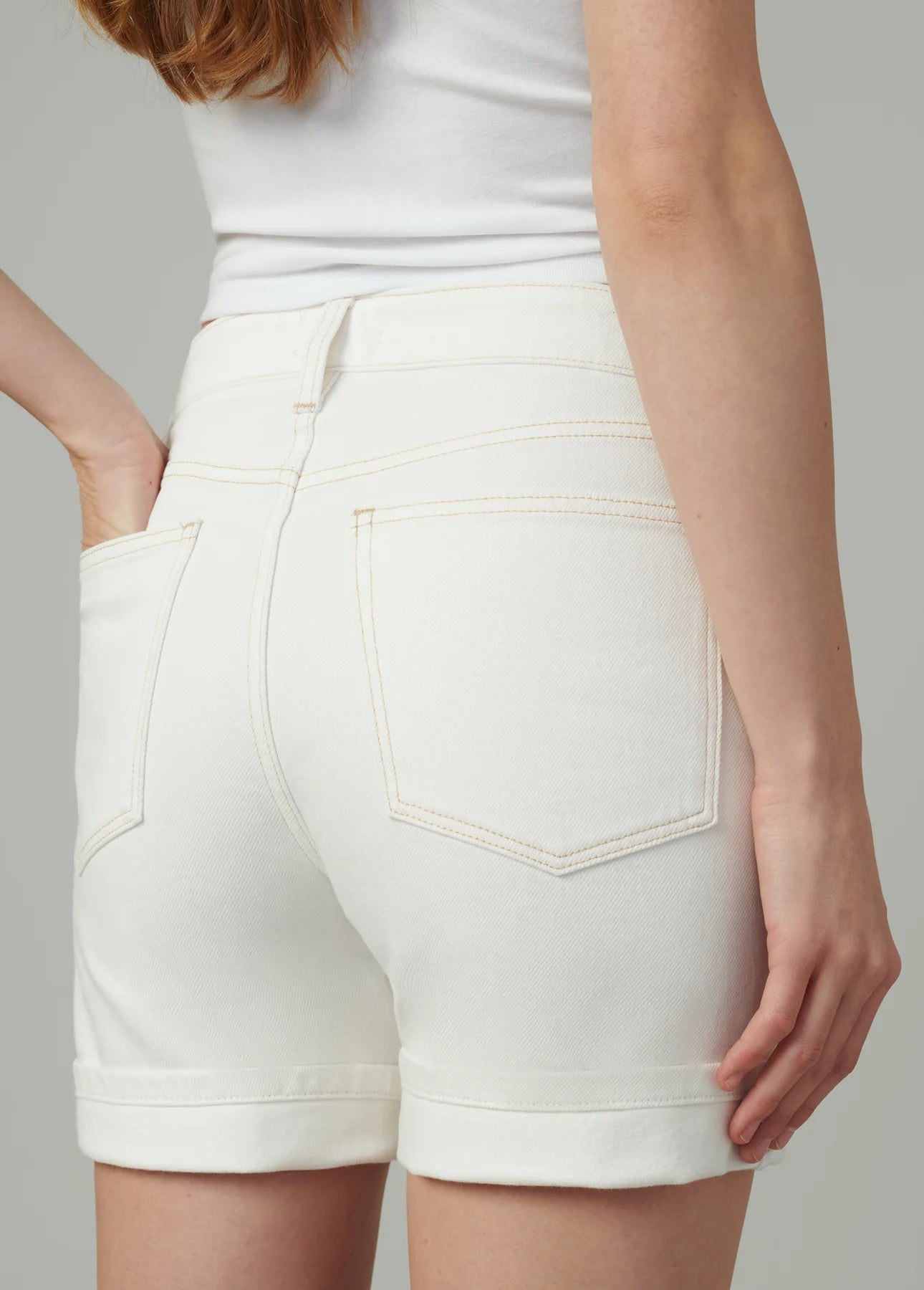 The Joey Short Cuffed - Milk