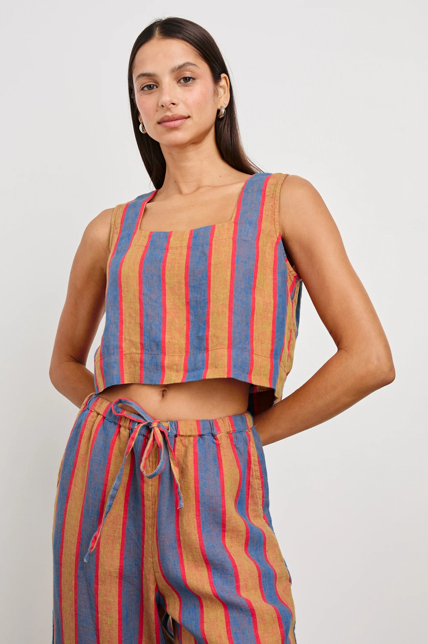Akira Top