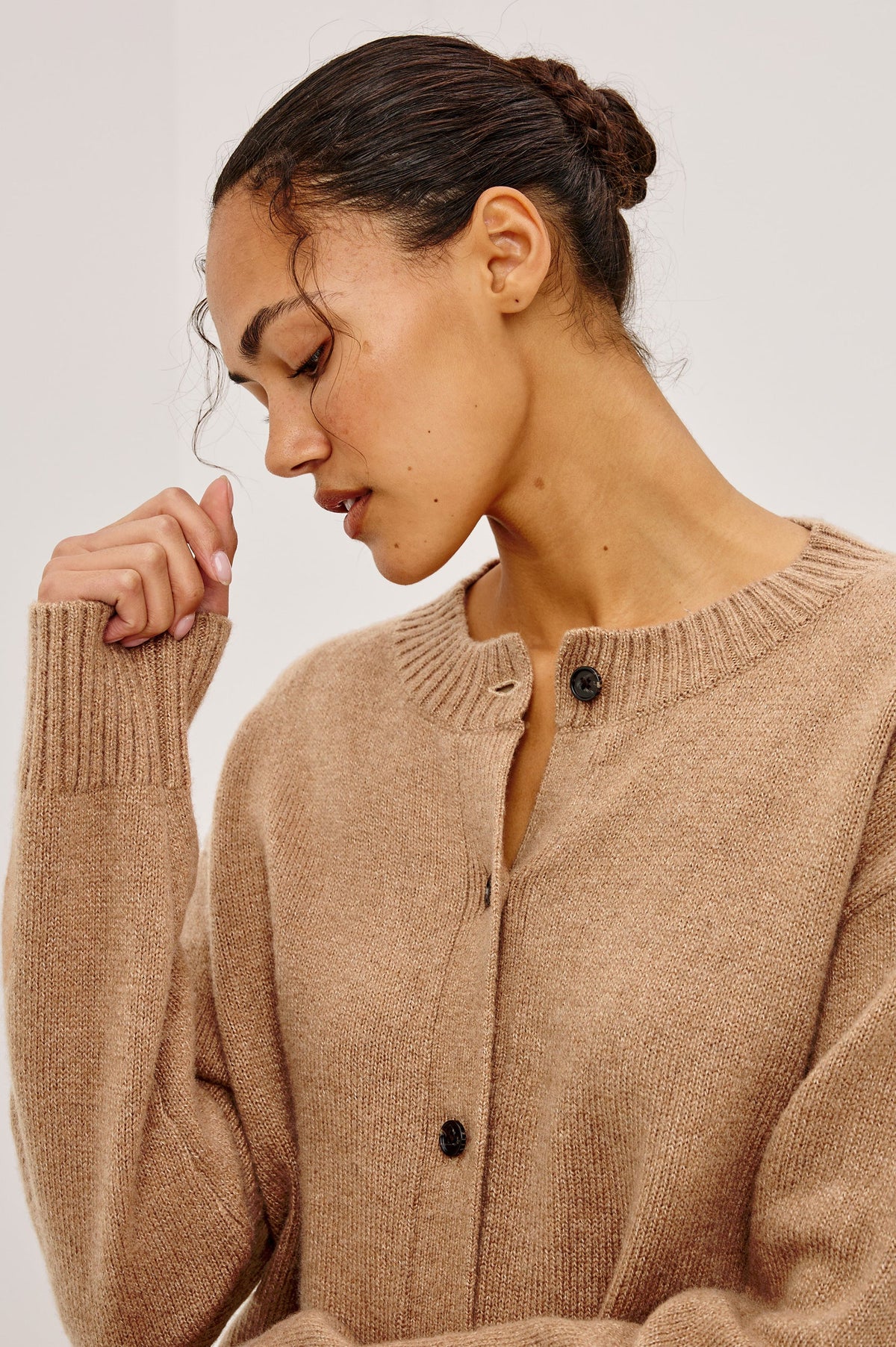 Carre Cardigan - Heather Camel
