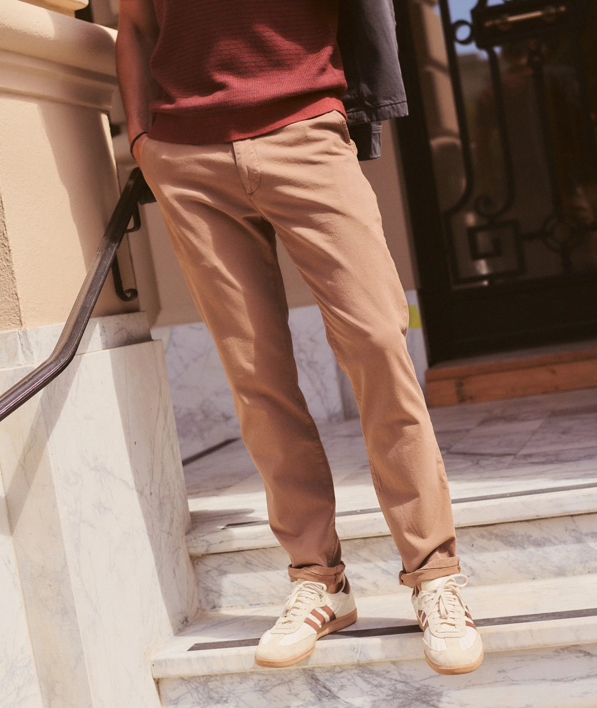 The Saturday Twill Chino - Slim Straight - Tobacco