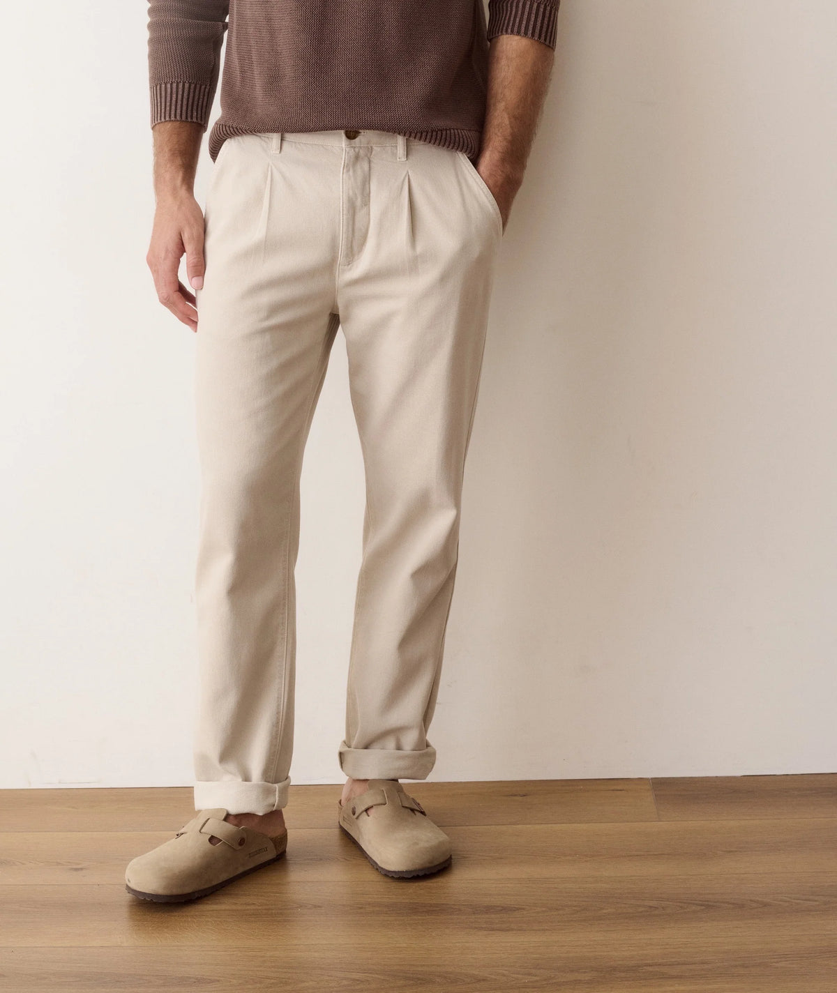 The Rowan Pleated Trouser - Relaxed Fit - Stone
