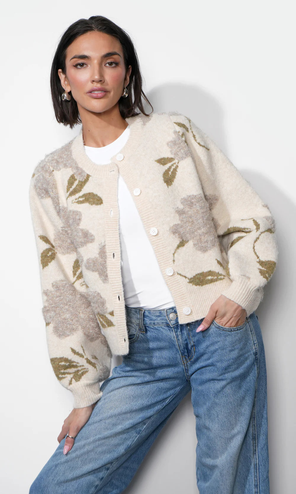 Skylar Cozy Floral Cardigan - Ivory