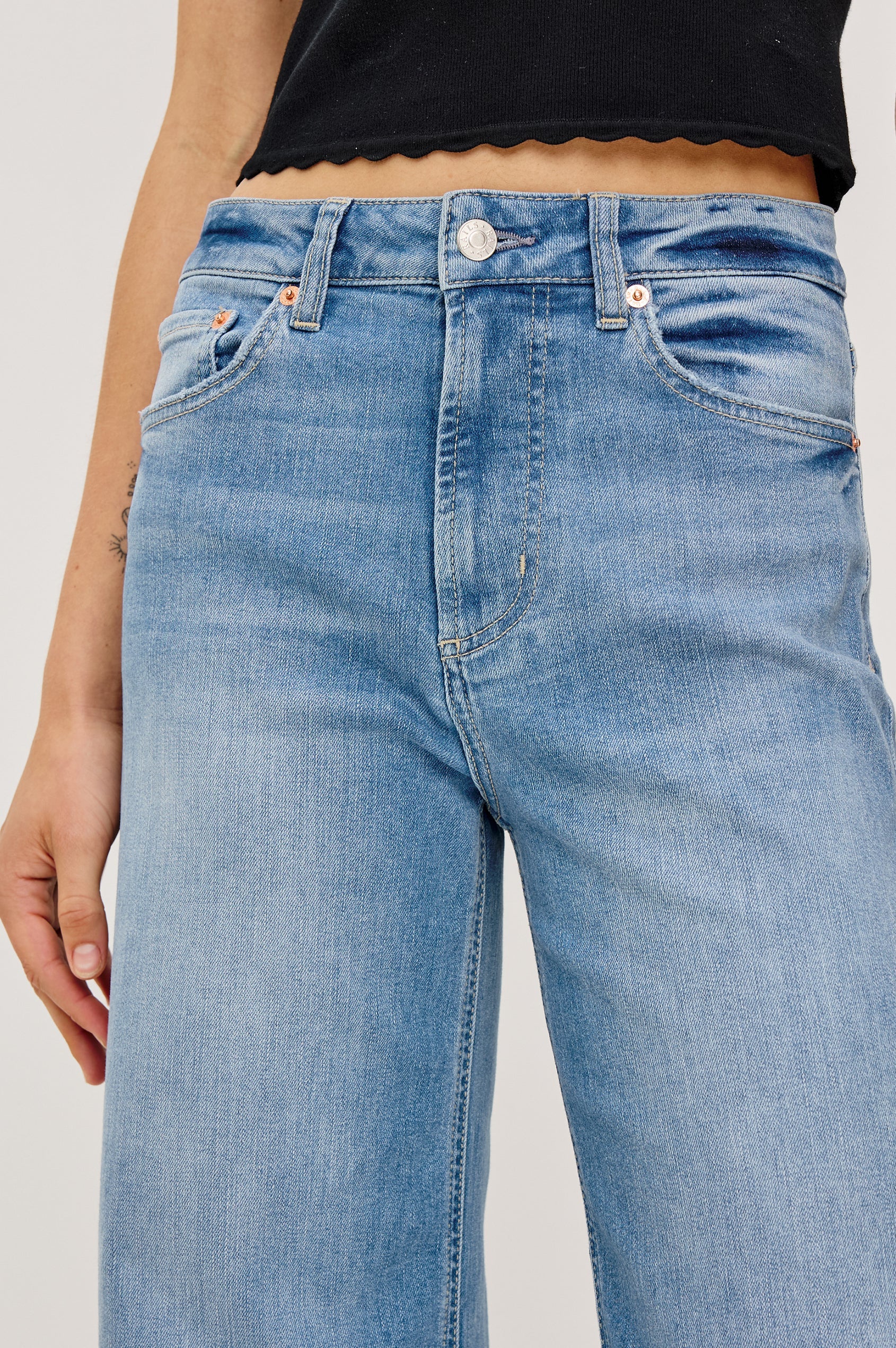 Getty Crop Wide Leg - Independence