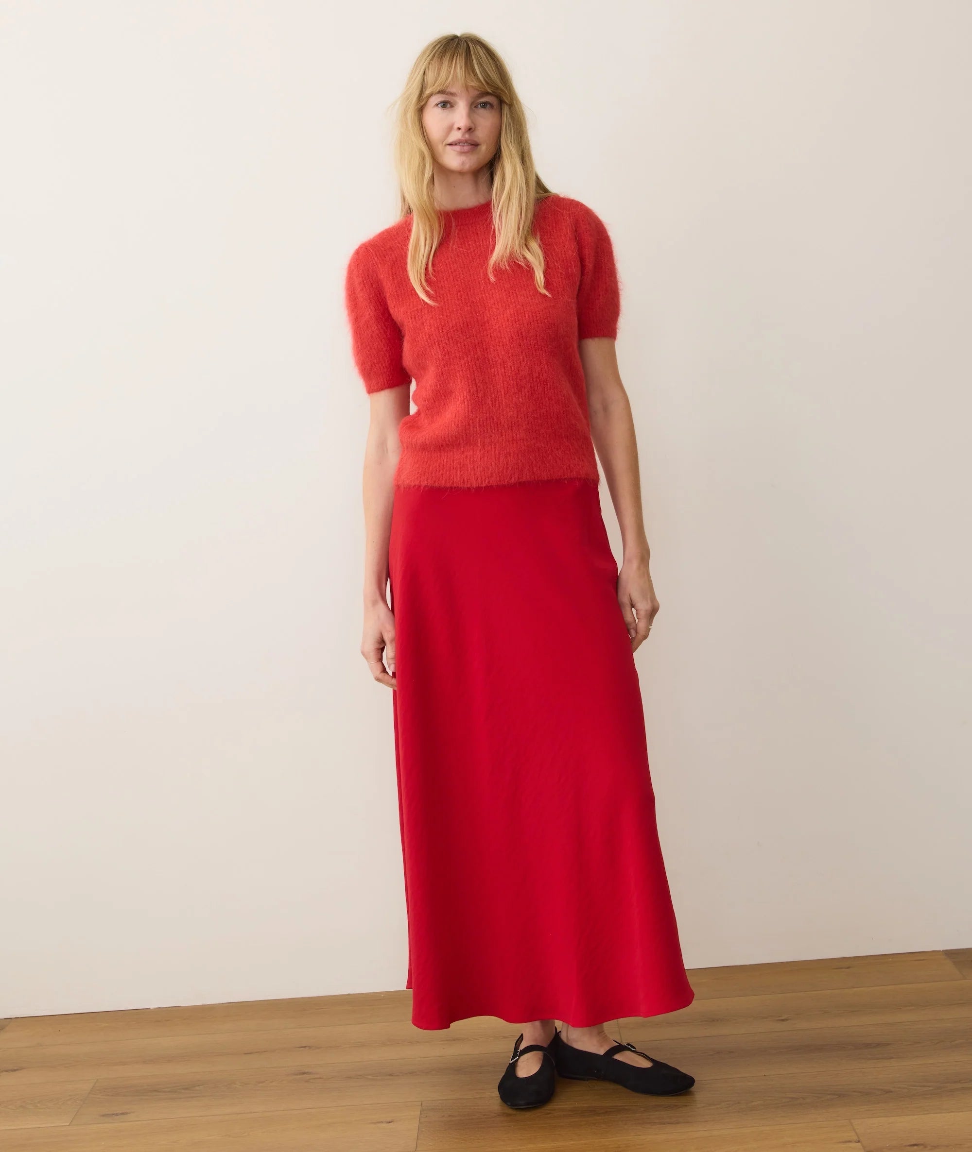 Suri Alpaca Puff Sleeve Sweater - Cherry Red