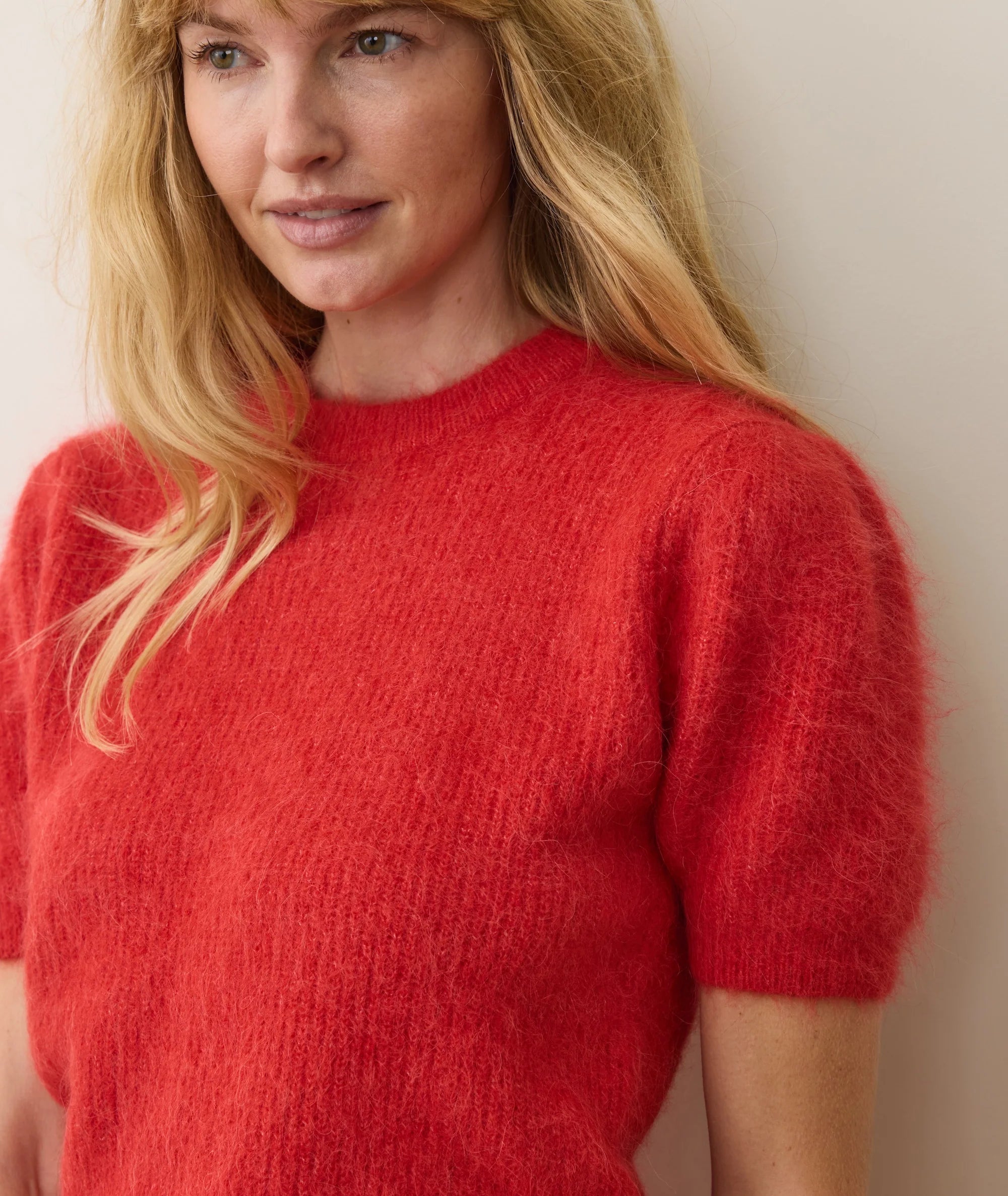 Suri Alpaca Puff Sleeve Sweater - Cherry Red