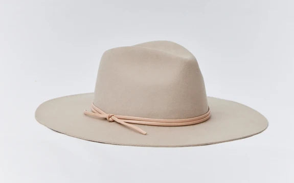 Ruby - Beige/Tan