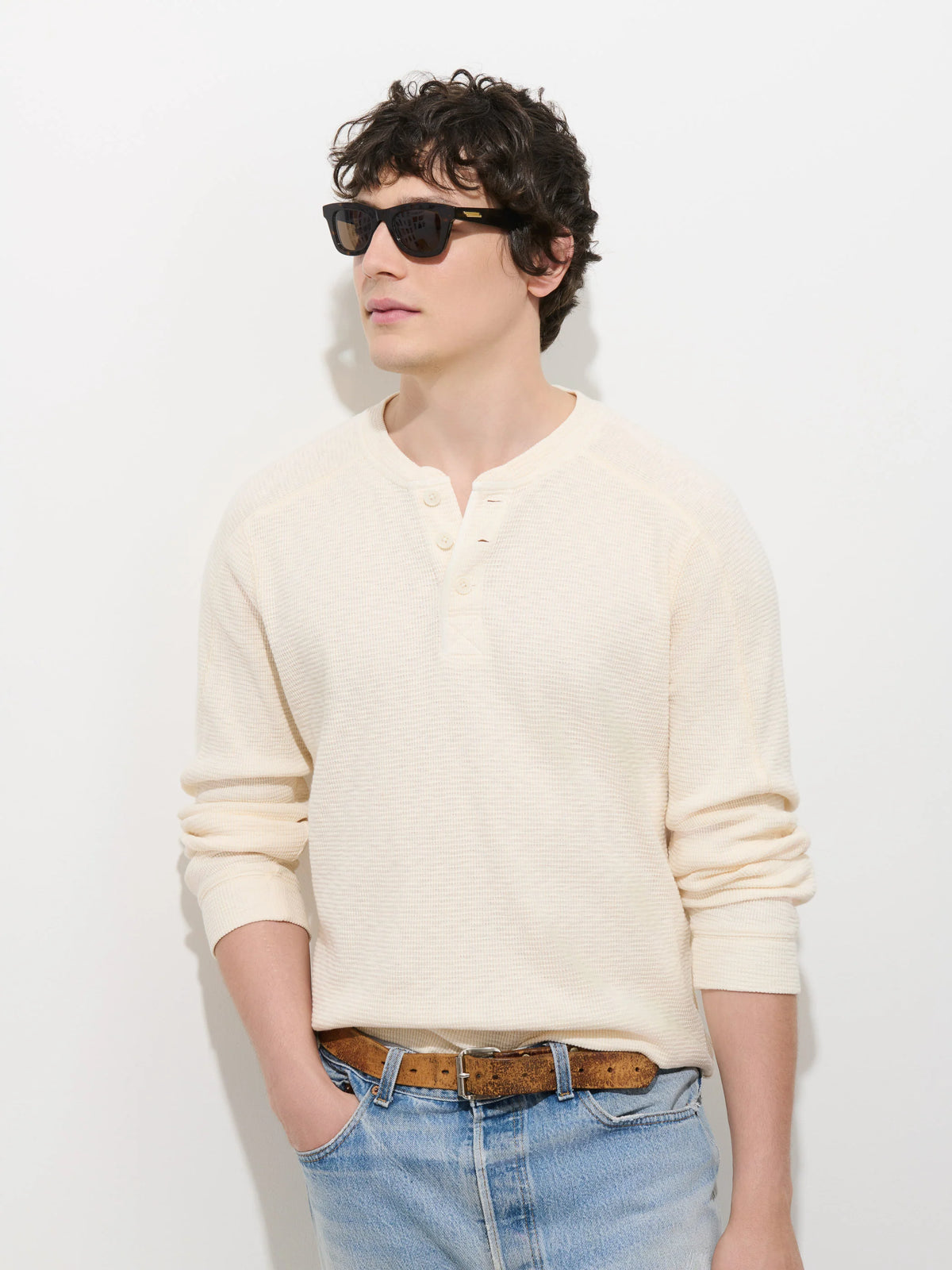 Austin Henley in Thermal Cotton - Off White