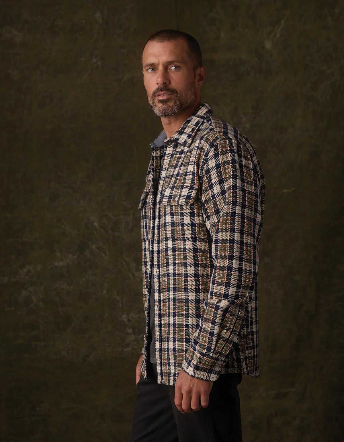 Mountain Textured Overshirt - Moss Multi