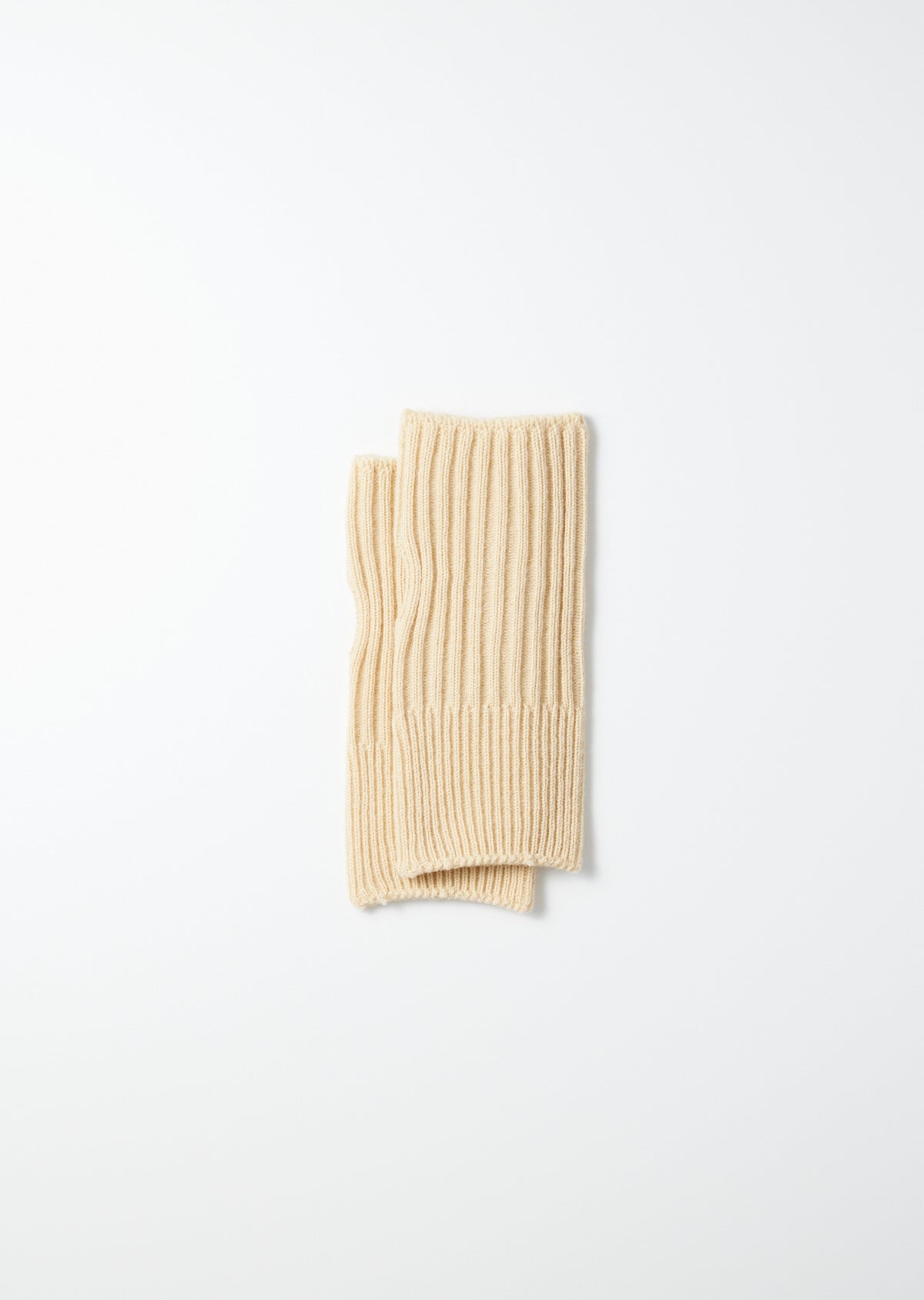 Seamless Hand Warmer / Ecru Winter25