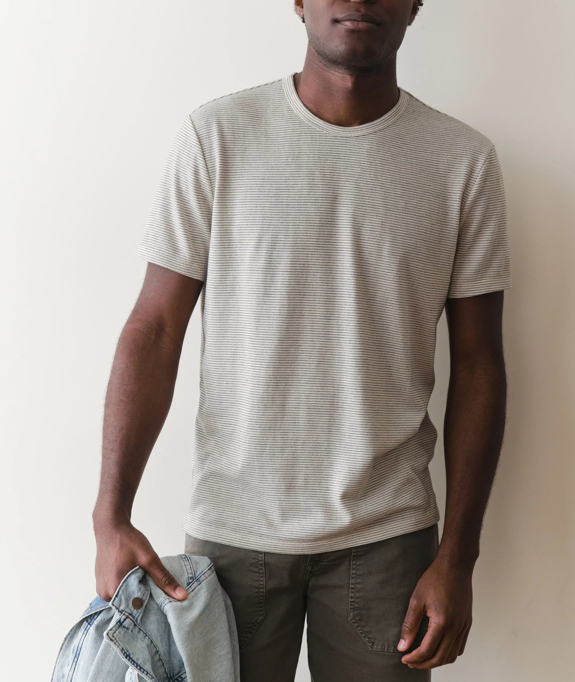 Signature Jacquard Crew Tee - Whitecap/Navy
