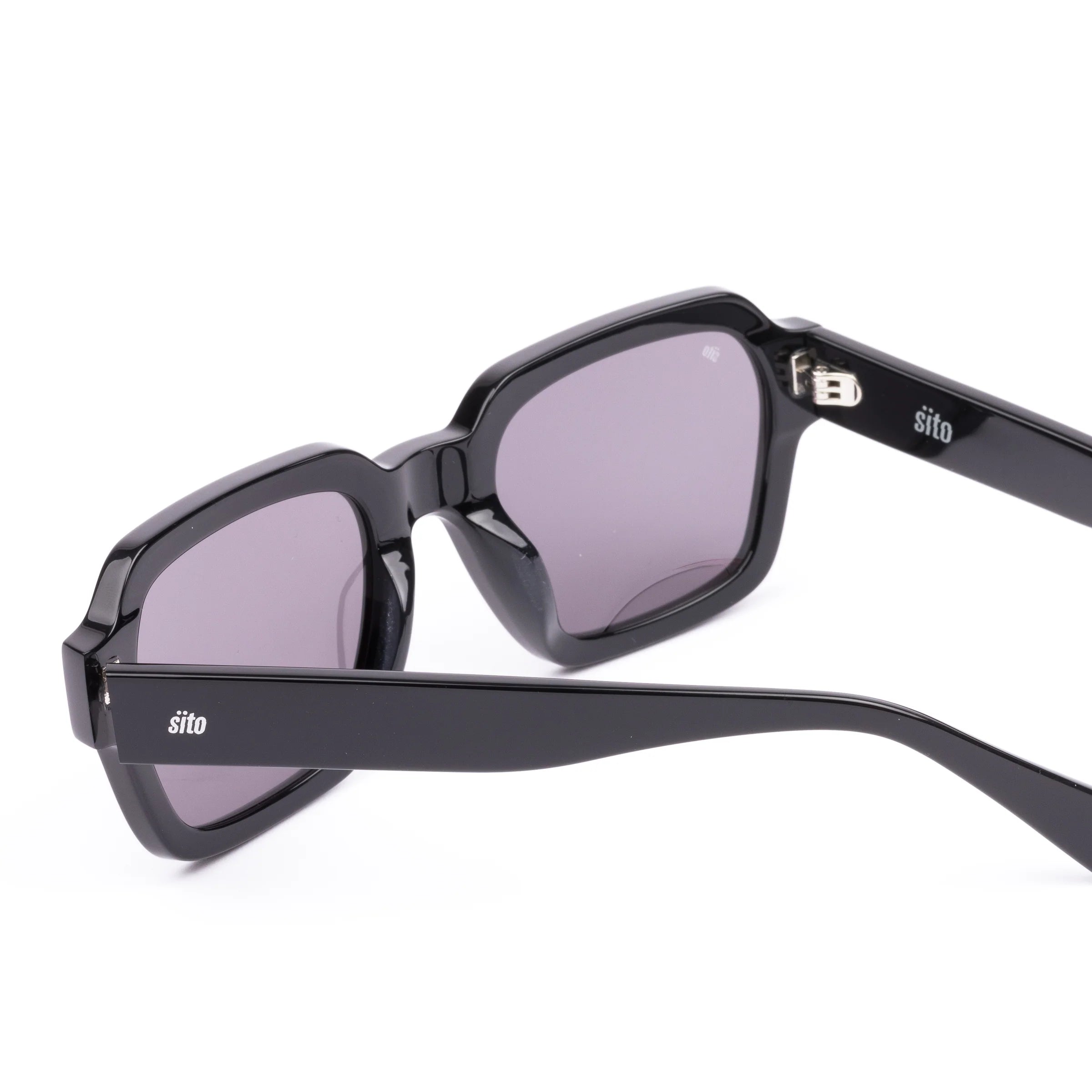 Leroy - Black / Smokey Grey